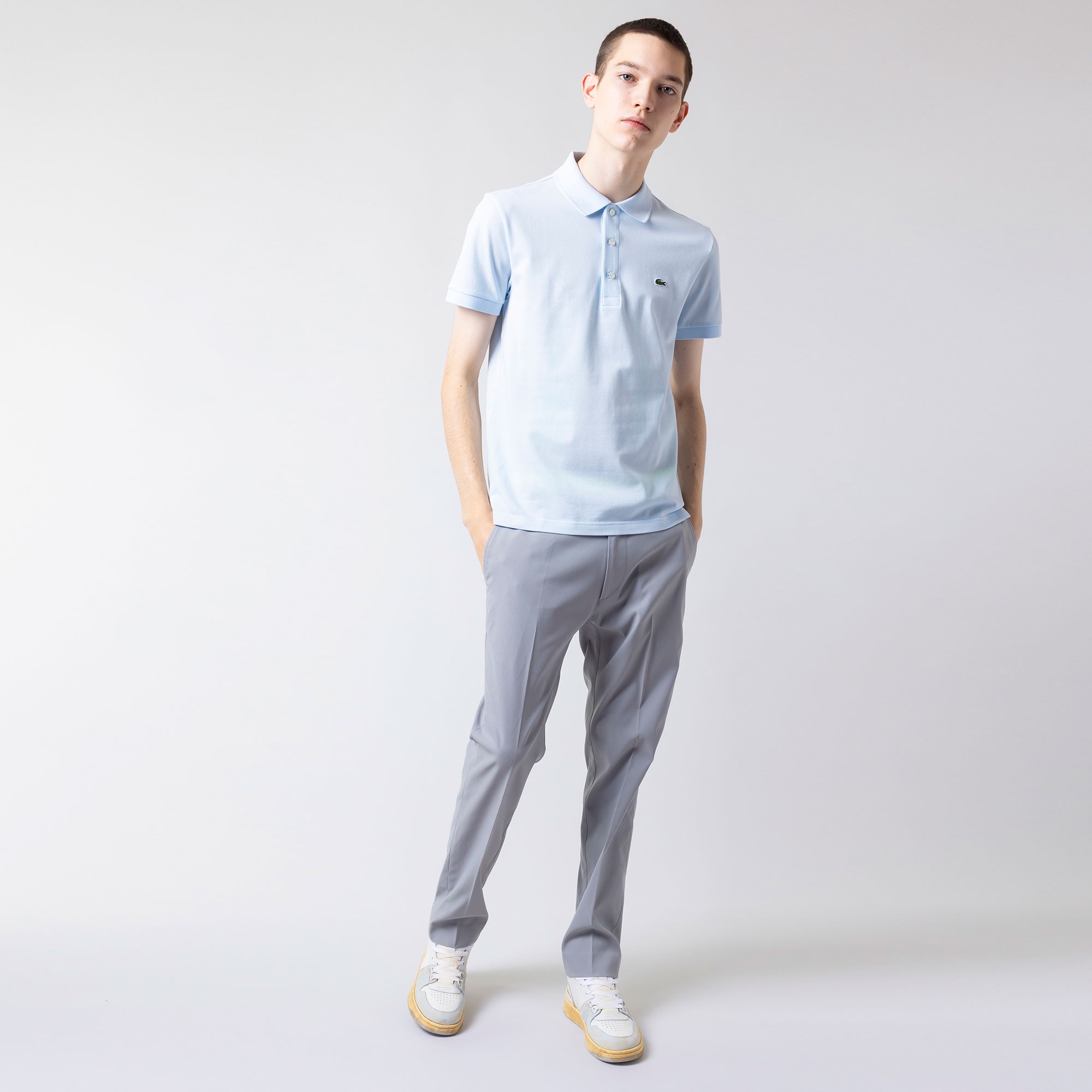 スリムフィットソリッドポロシャツ (半袖)