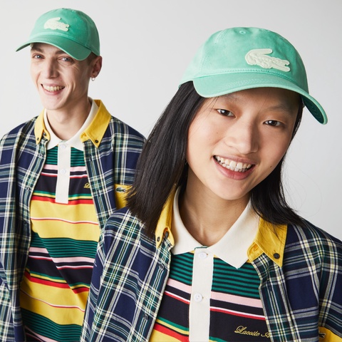 LACOSTE L!VEコットンツイルカーブバイザーキャップ
