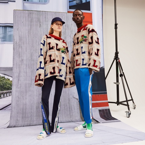 『Fashion Show』パッチワークオーバーサイズセーター