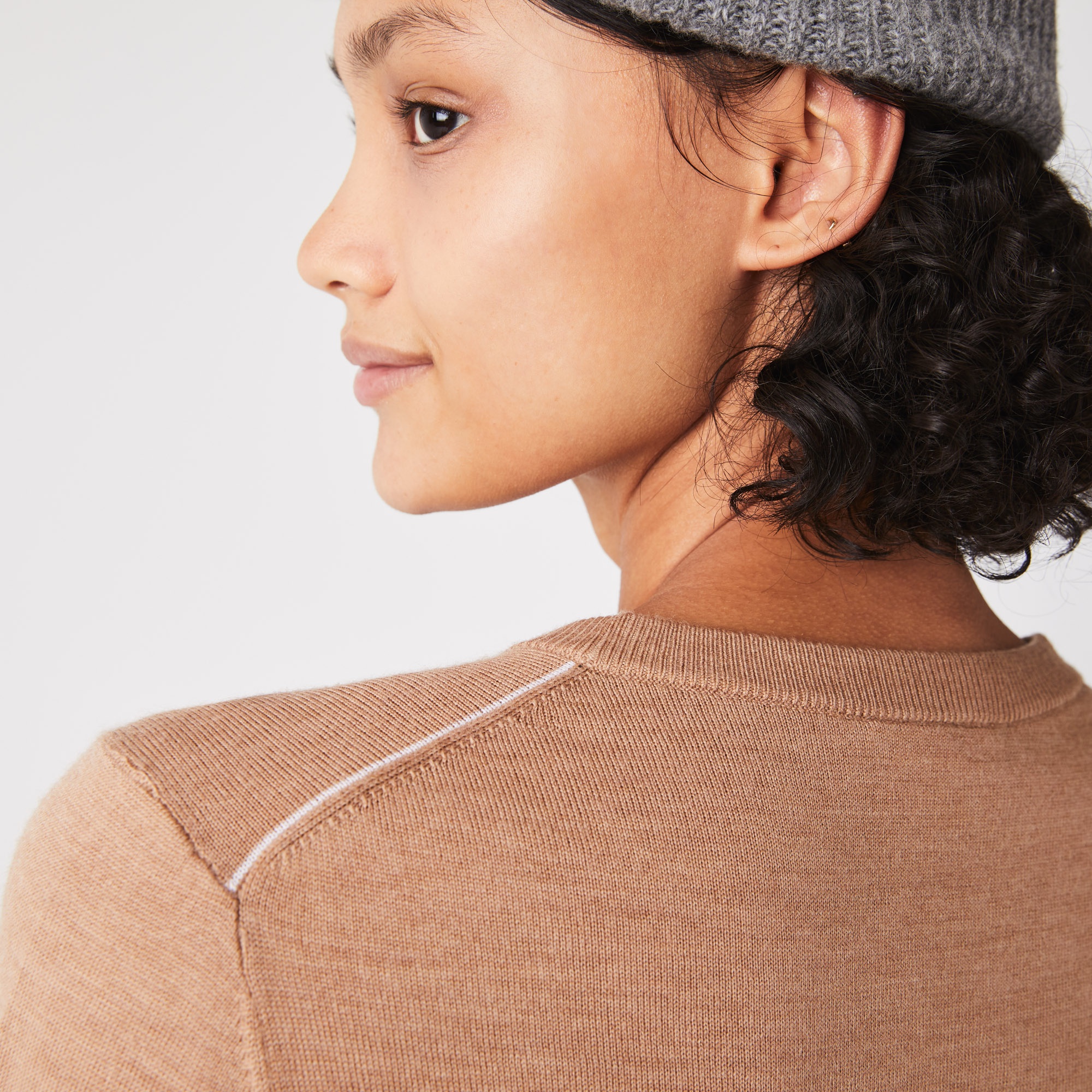 エッセンシャルクルーネックニットカーディガン