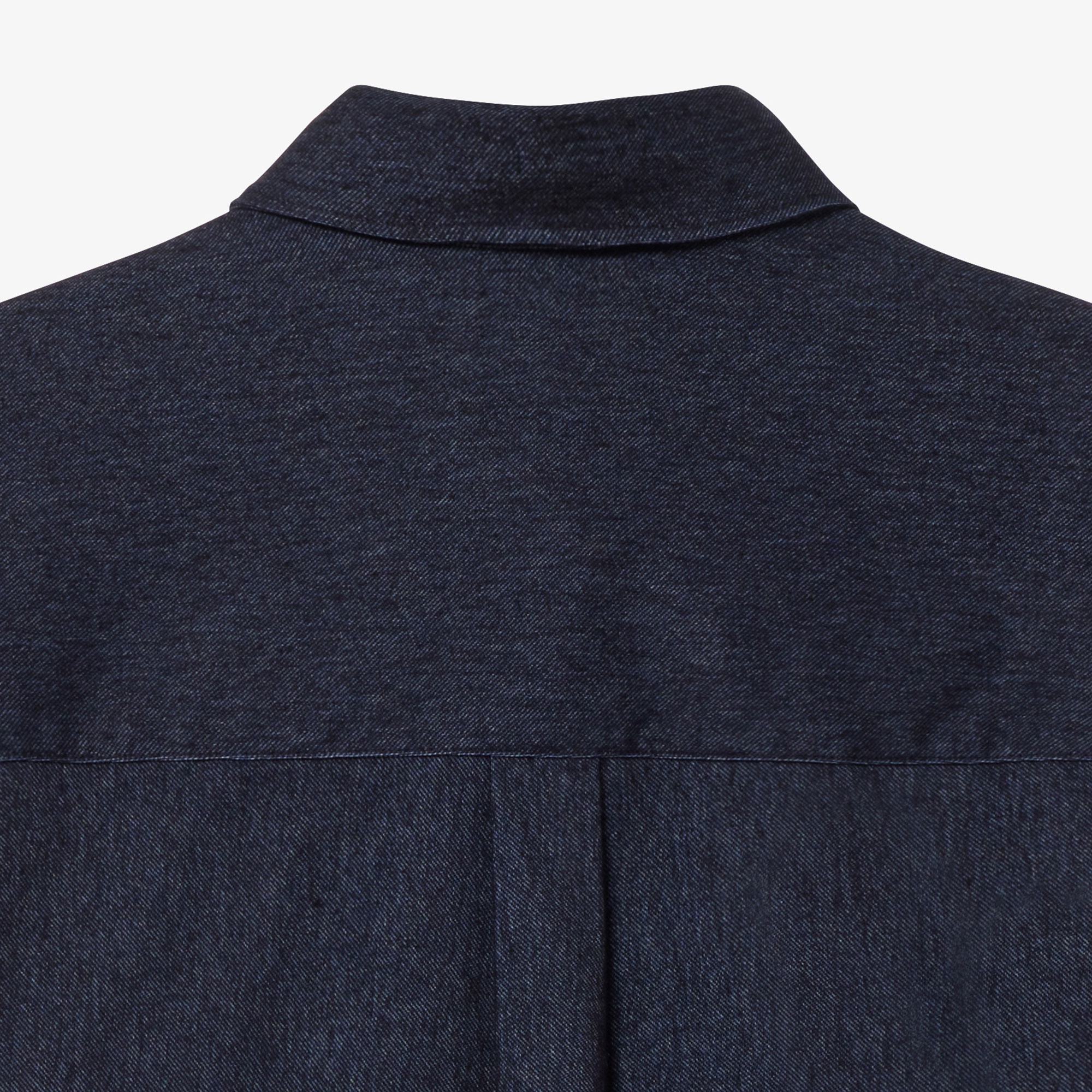インディゴライクニットシャツ