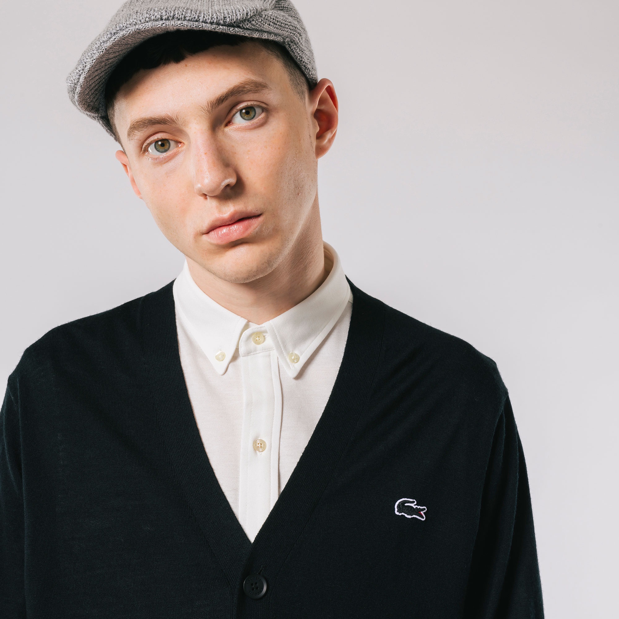 ウォッシャブルウールVネックニットカーディガン