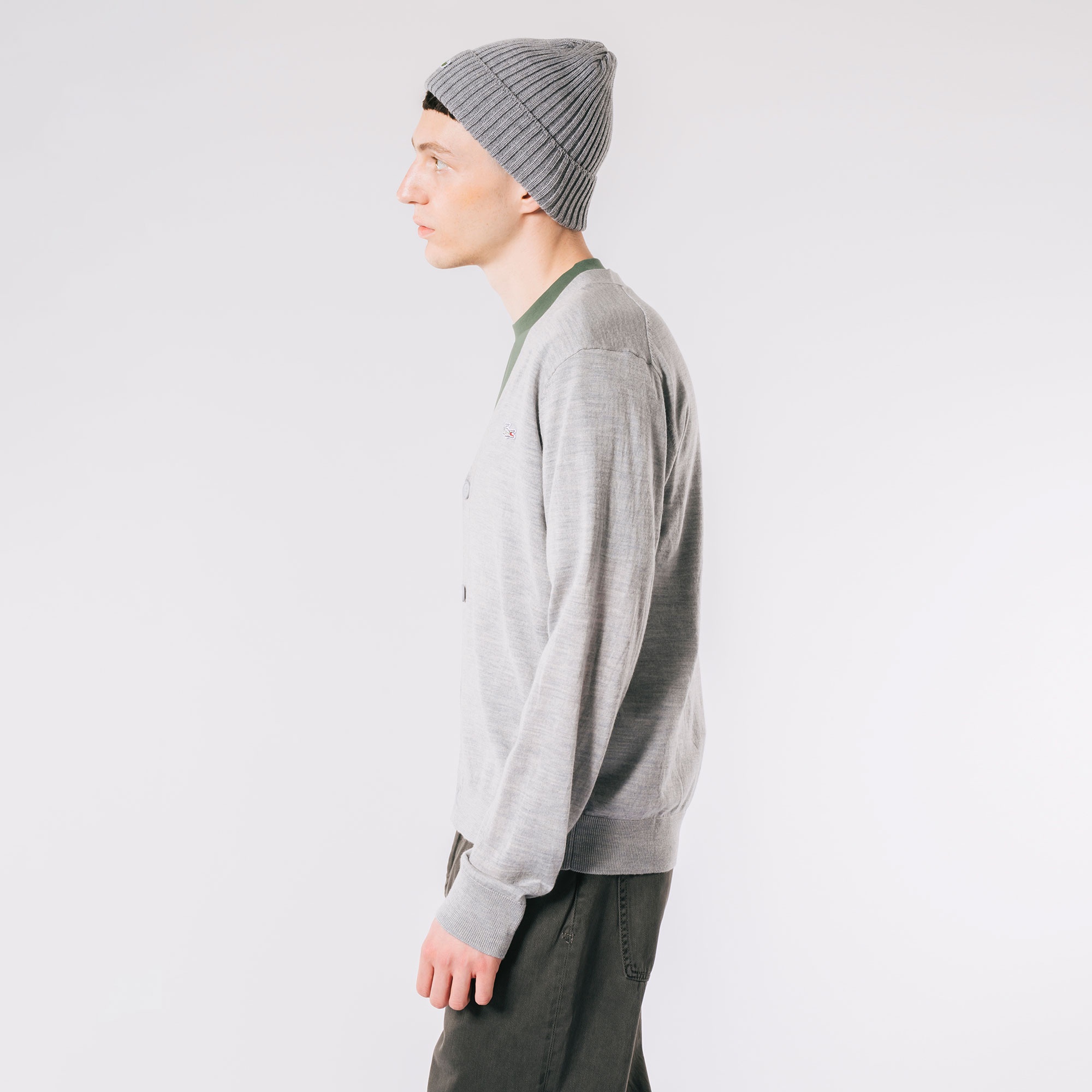 ウォッシャブルウールVネックニットカーディガン