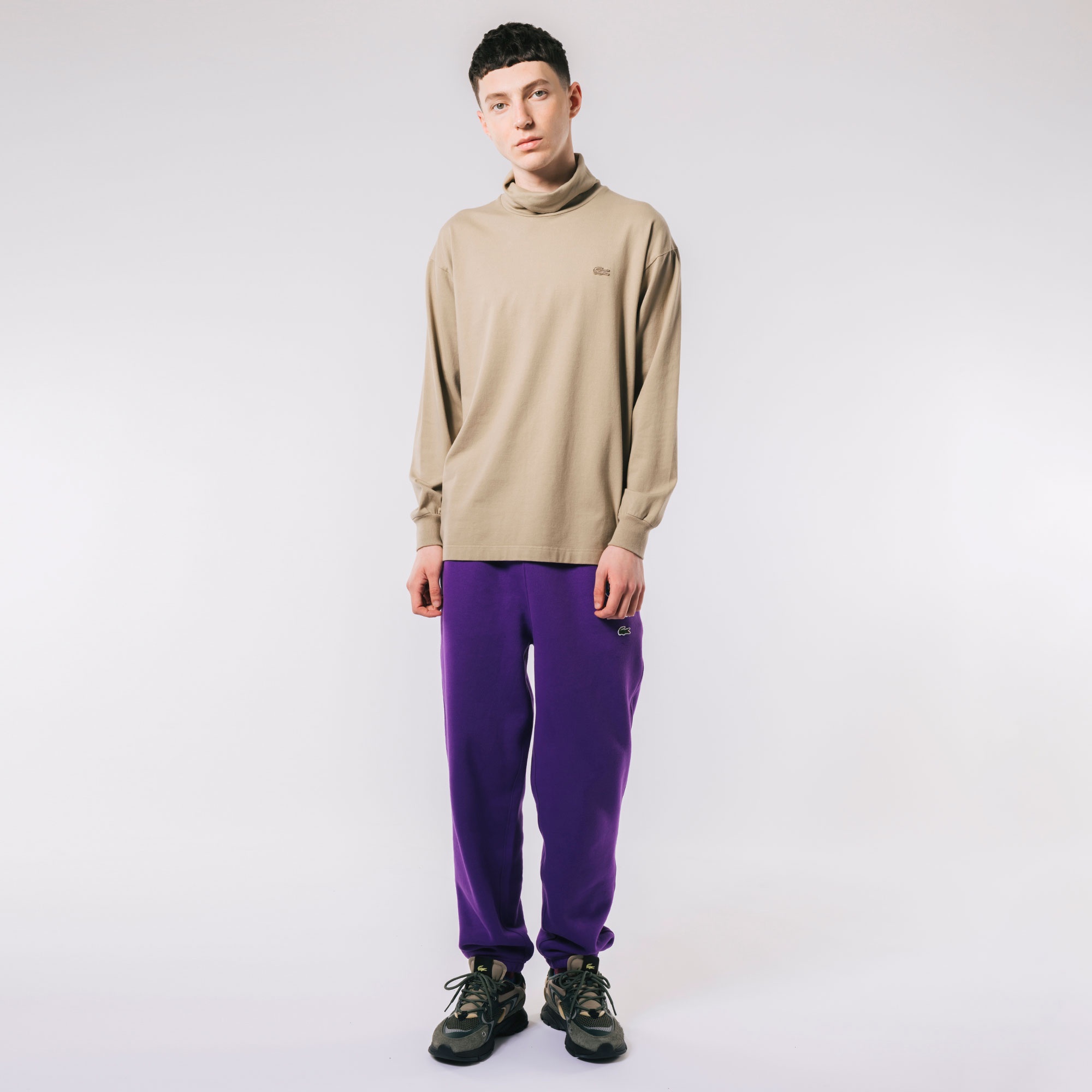 タートルネック長袖Tシャツ