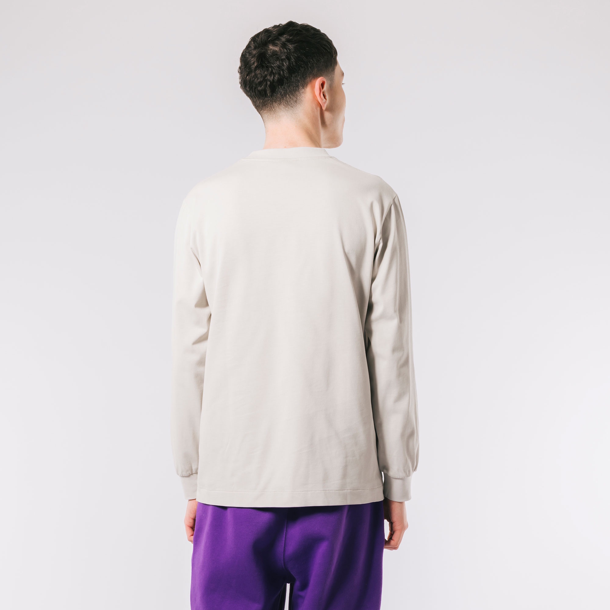 ベーシックロングスリーブTシャツ