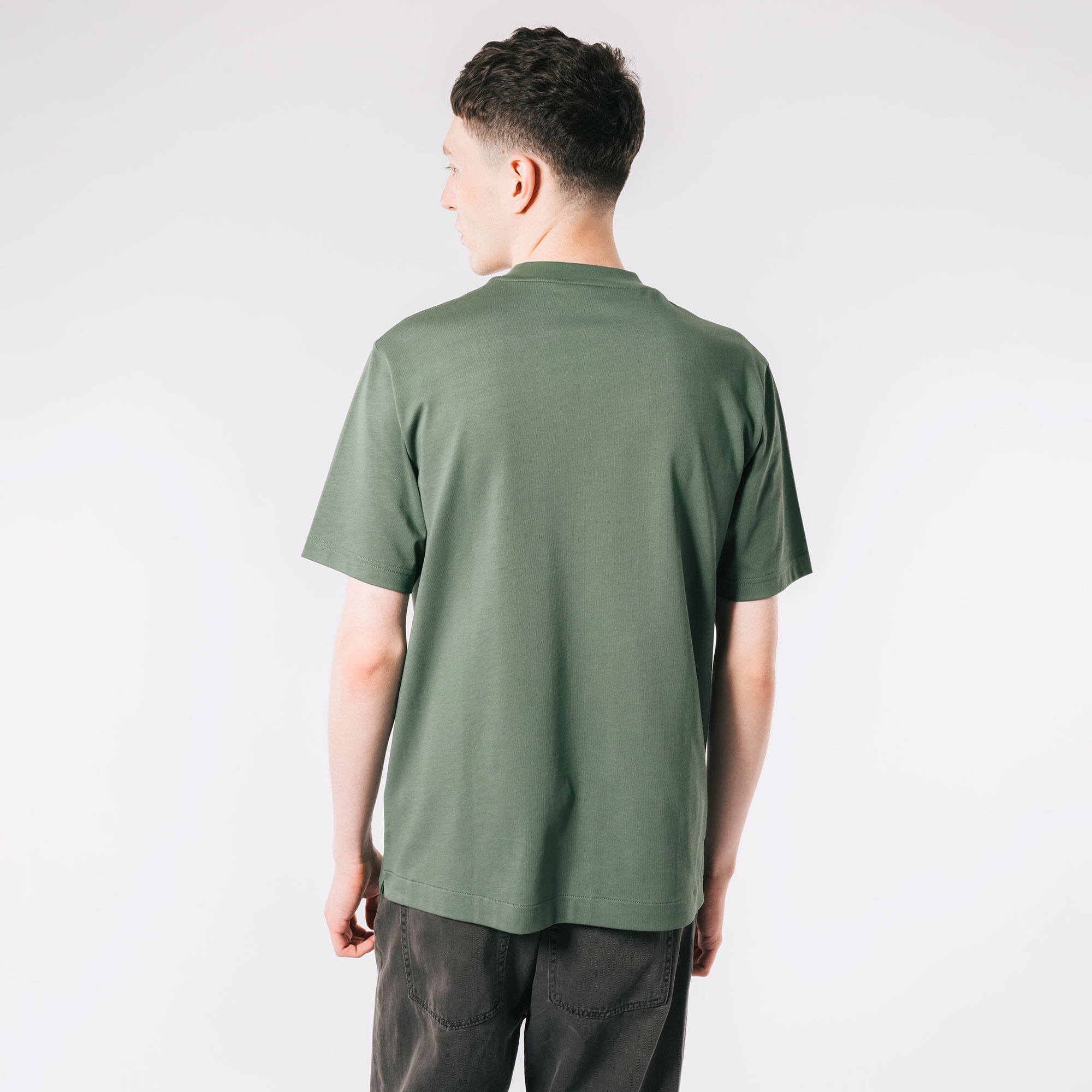 アウトラインクロッククルーネックTシャツ