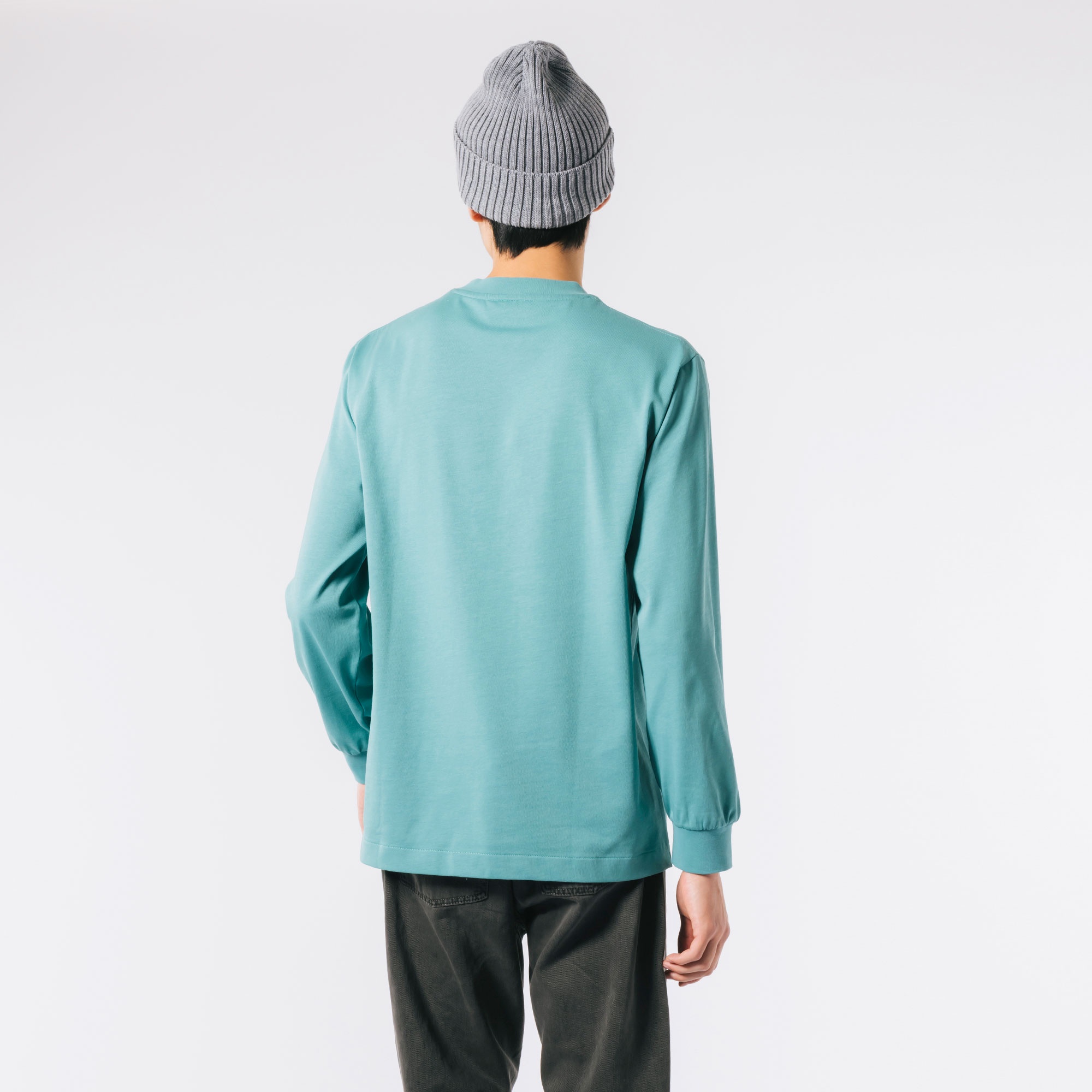 ベーシックロングスリーブTシャツ