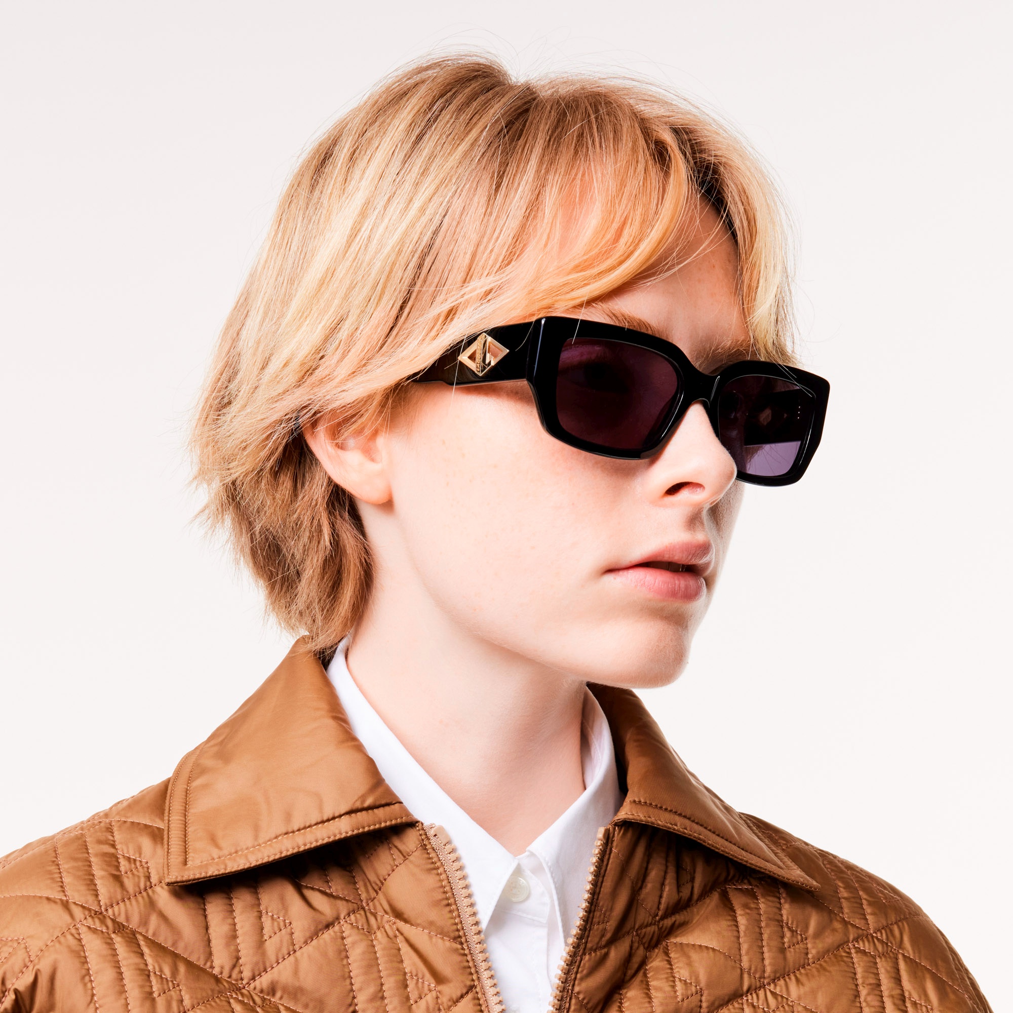 レクタングルシェイプサングラス