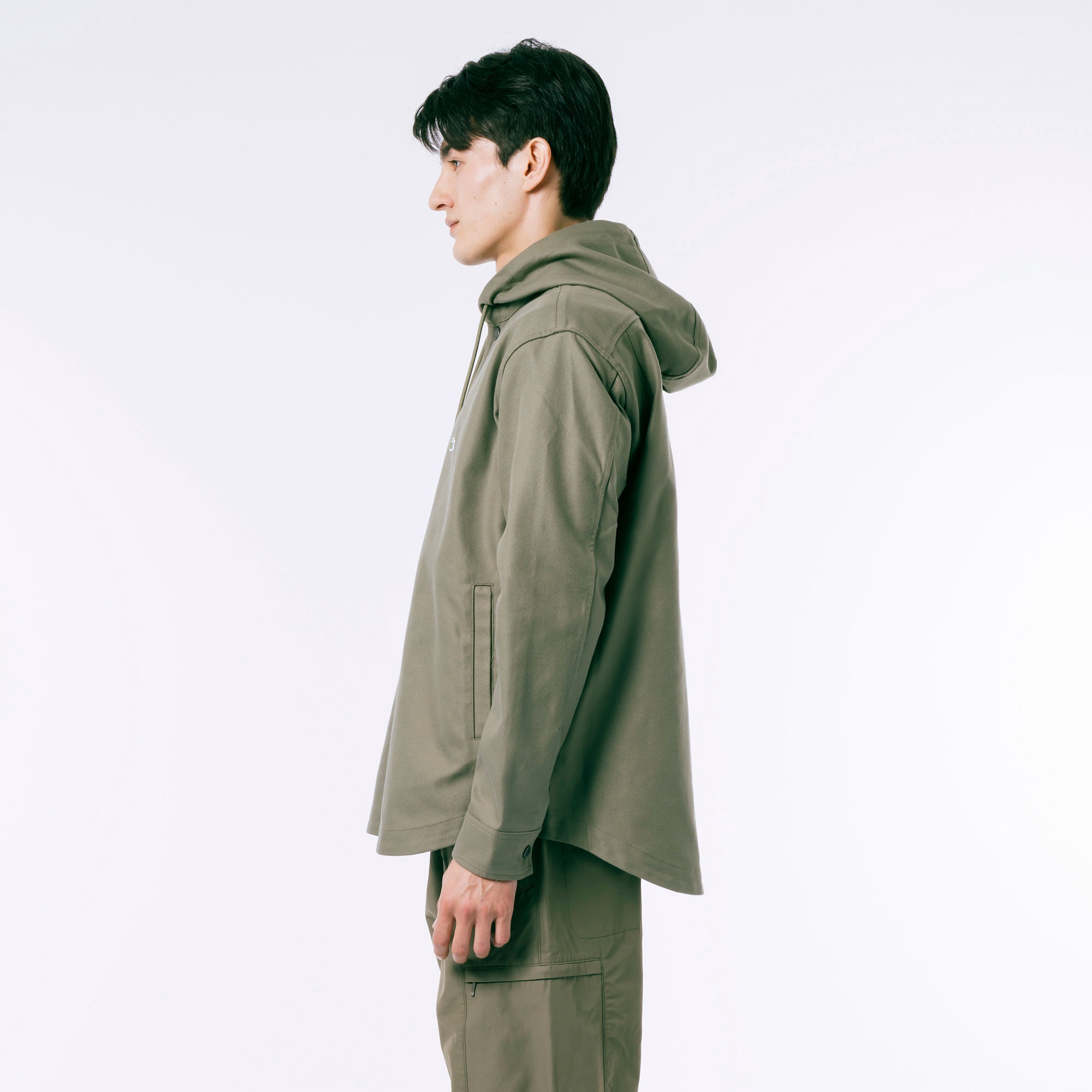 フード付きシャツジャケット