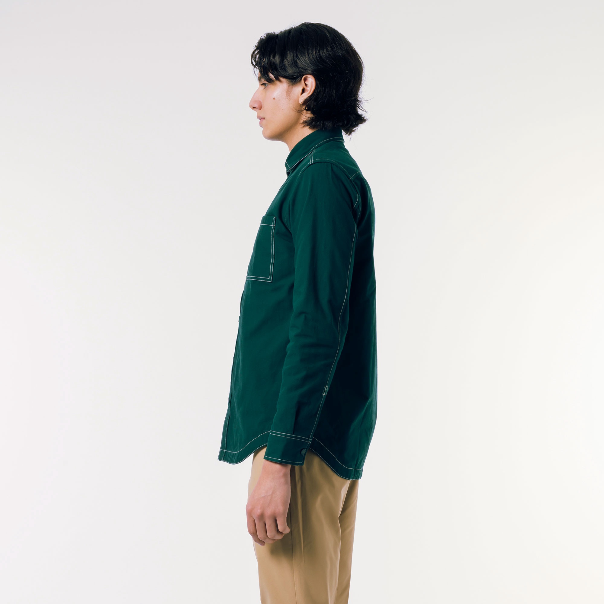 リバーシブルスナップボタンシャツ