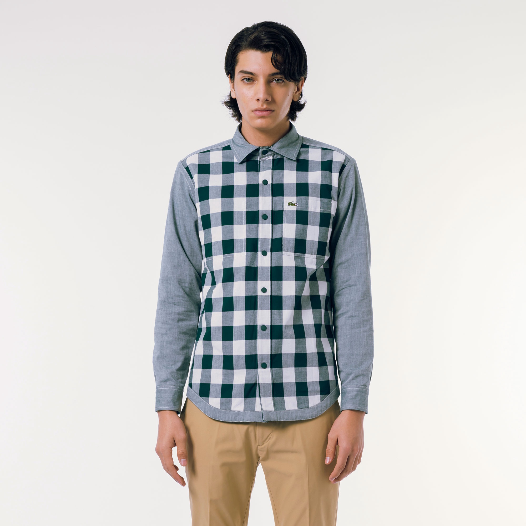 リバーシブルスナップボタンシャツ