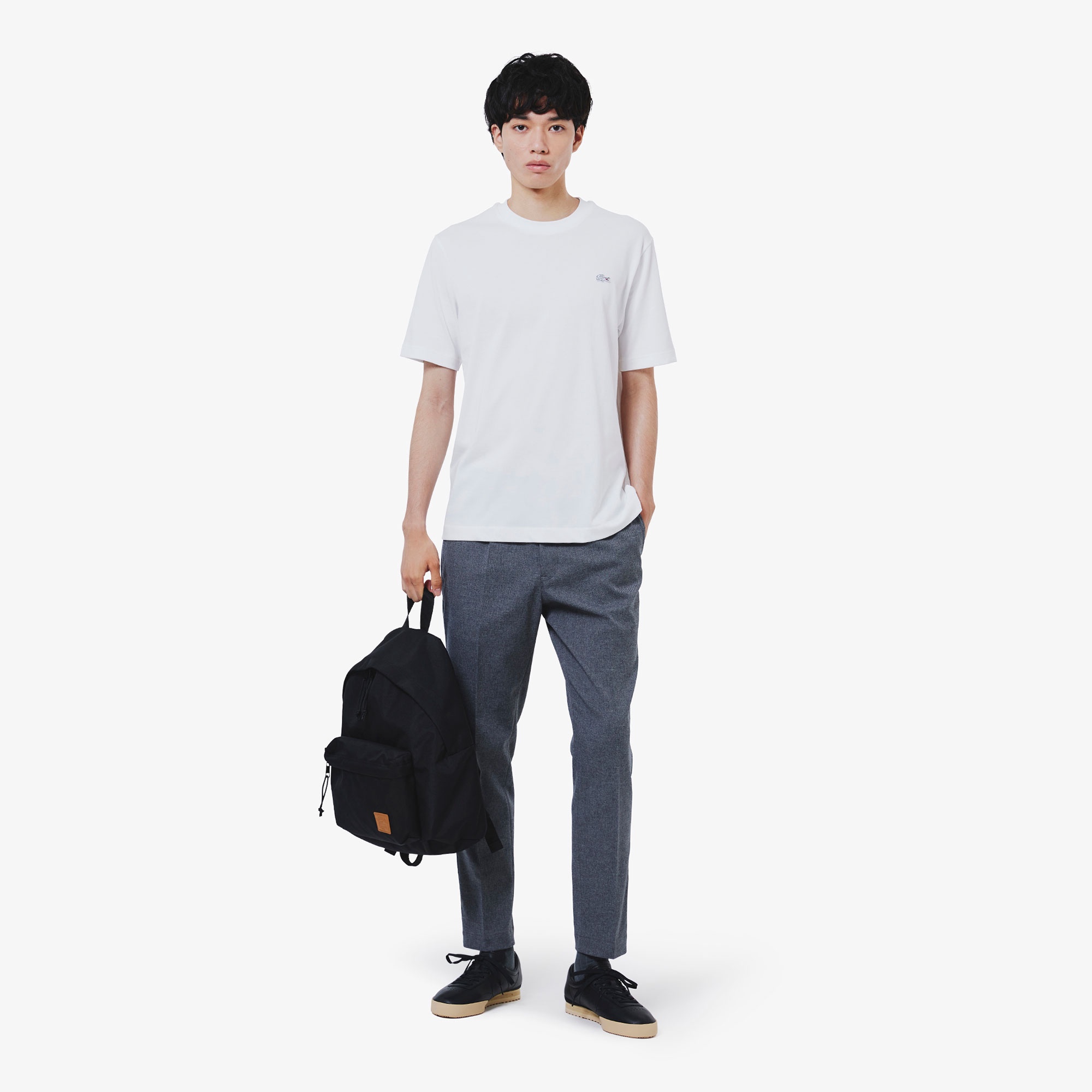 アウトラインクロッククルーネックTシャツ