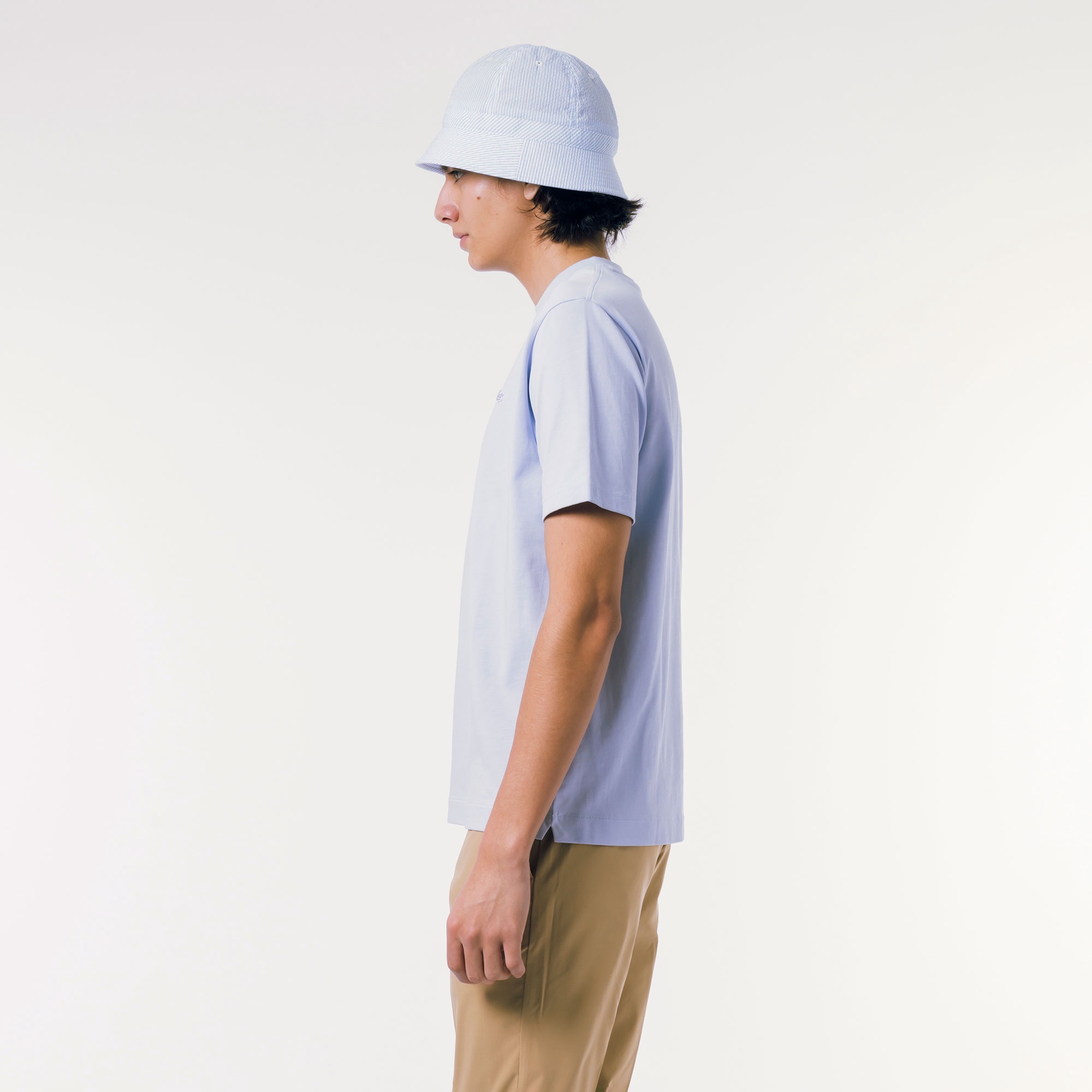 アウトラインクロッククルーネックTシャツ
