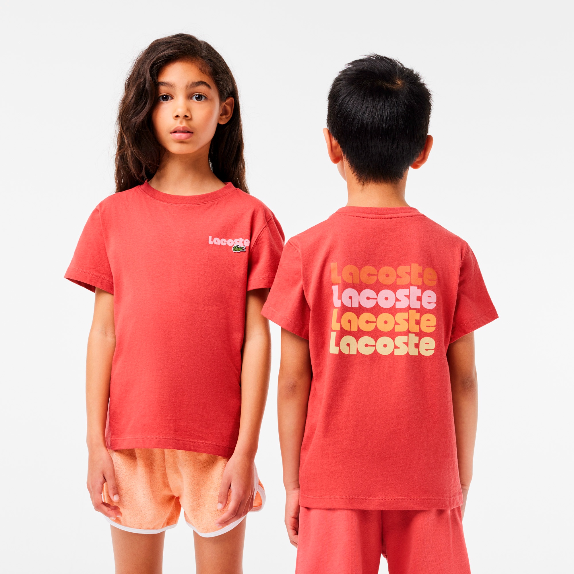 ポップフォントロゴネームバックプリントTシャツ