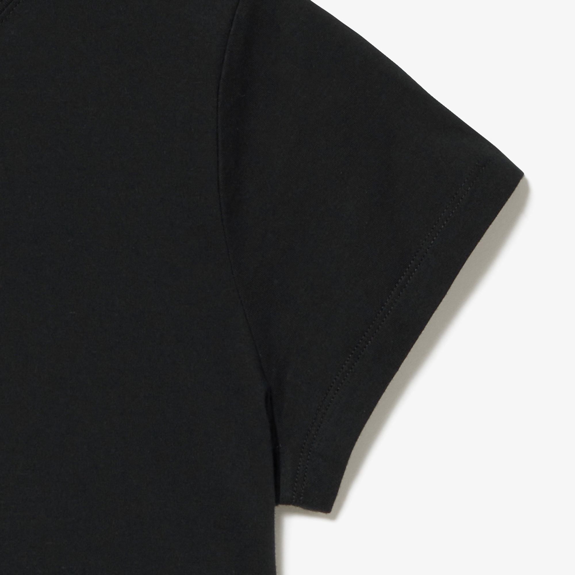 コンパクトブランドネームロゴTシャツ