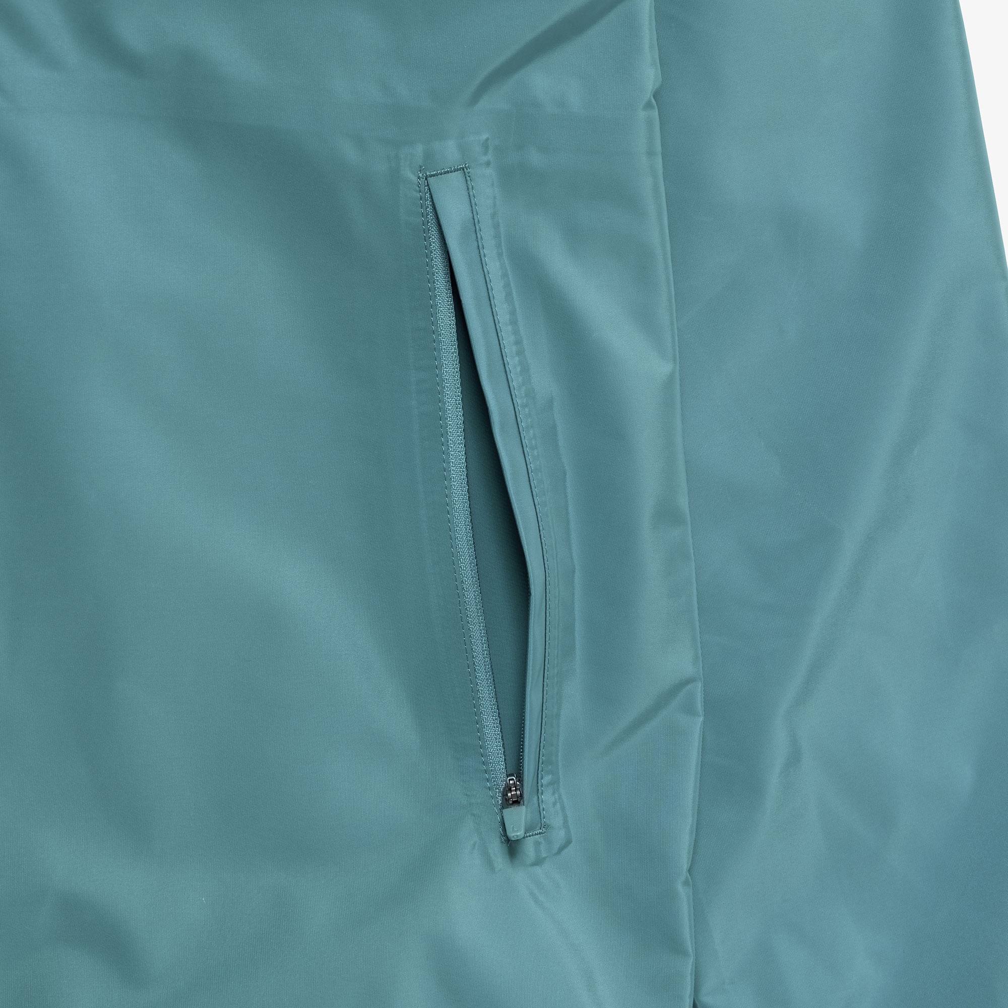 シャワープルーフフードジャケット