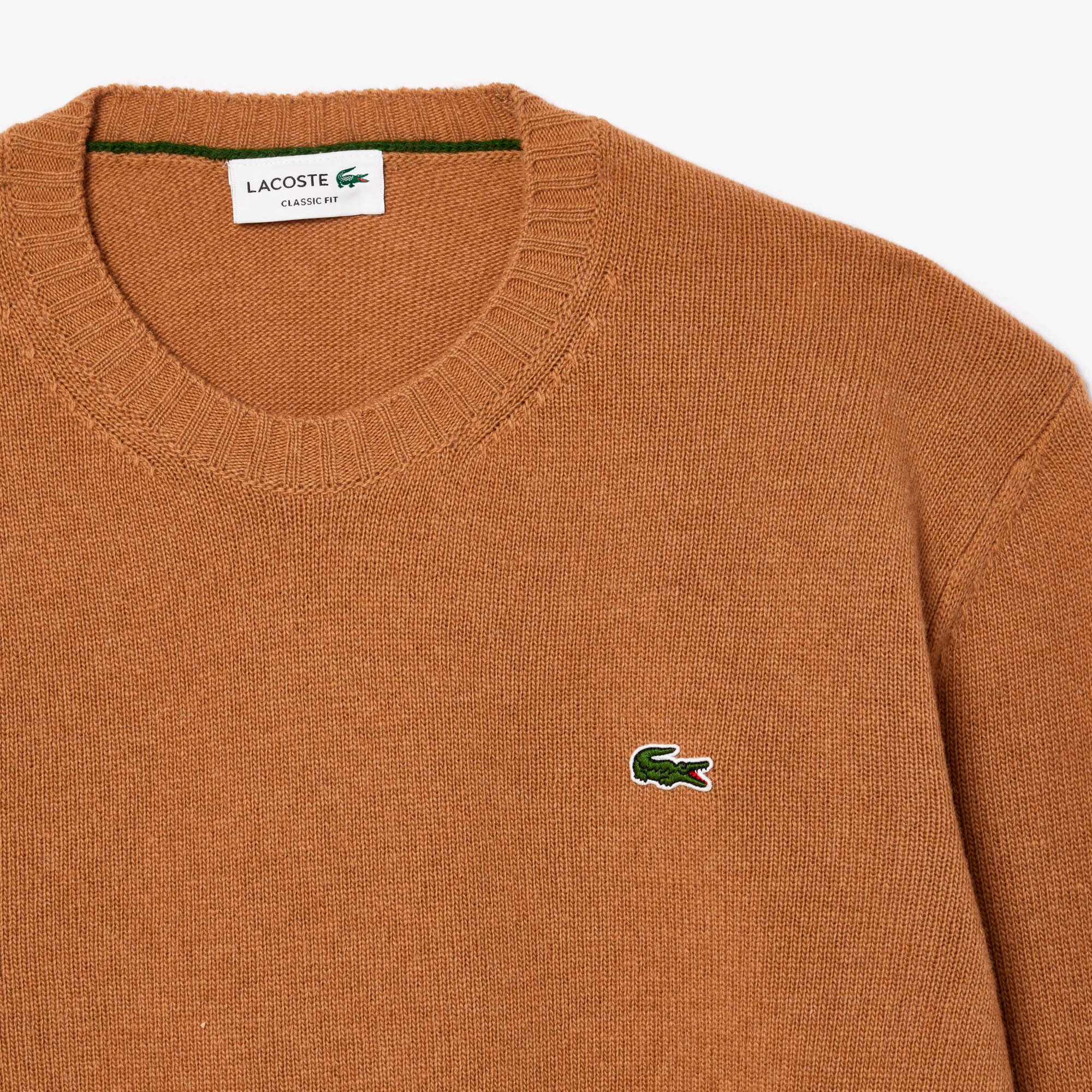 エッセンシャルウールニットセーター