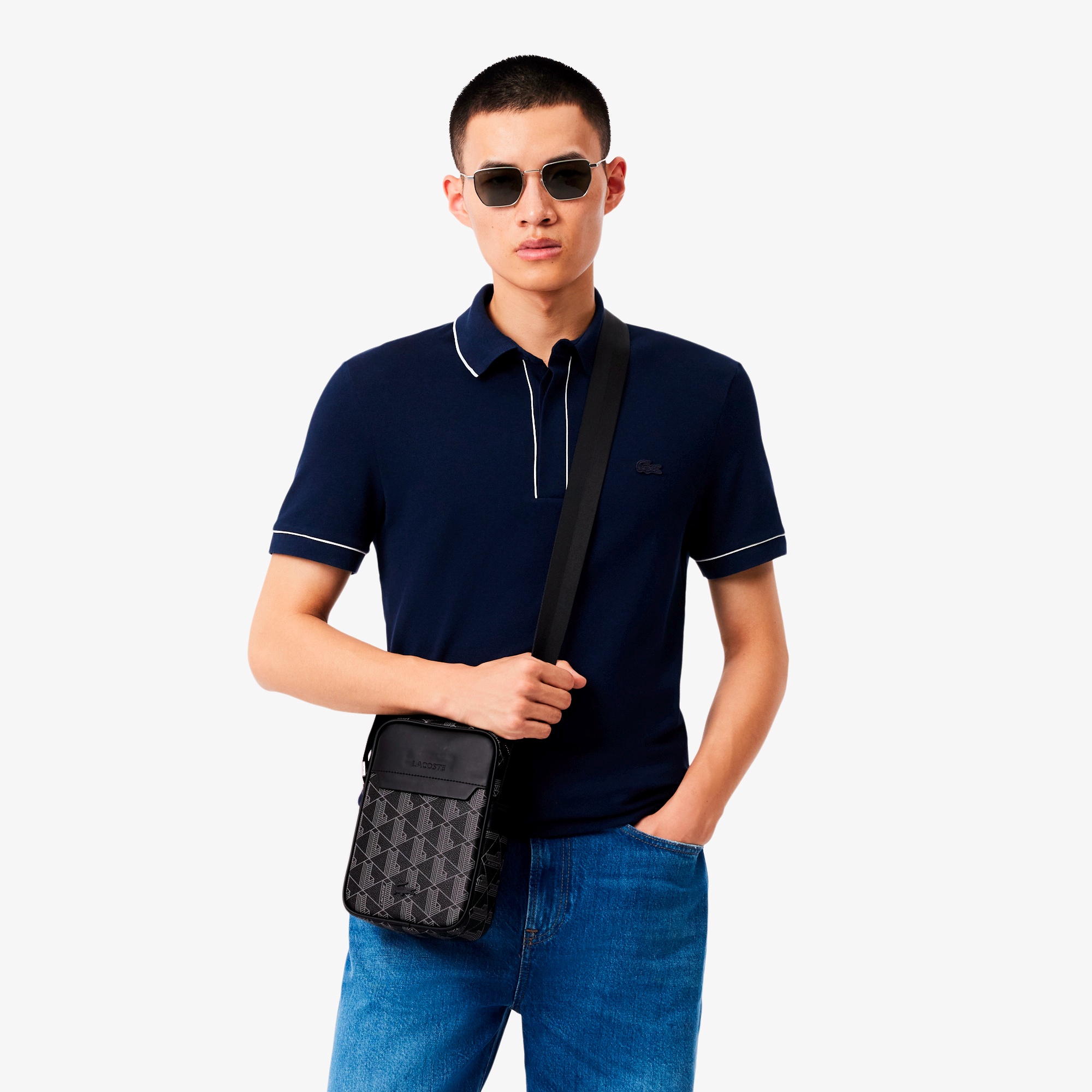 ザ ブレンド モノグラムバーティカルショルダーバッグ