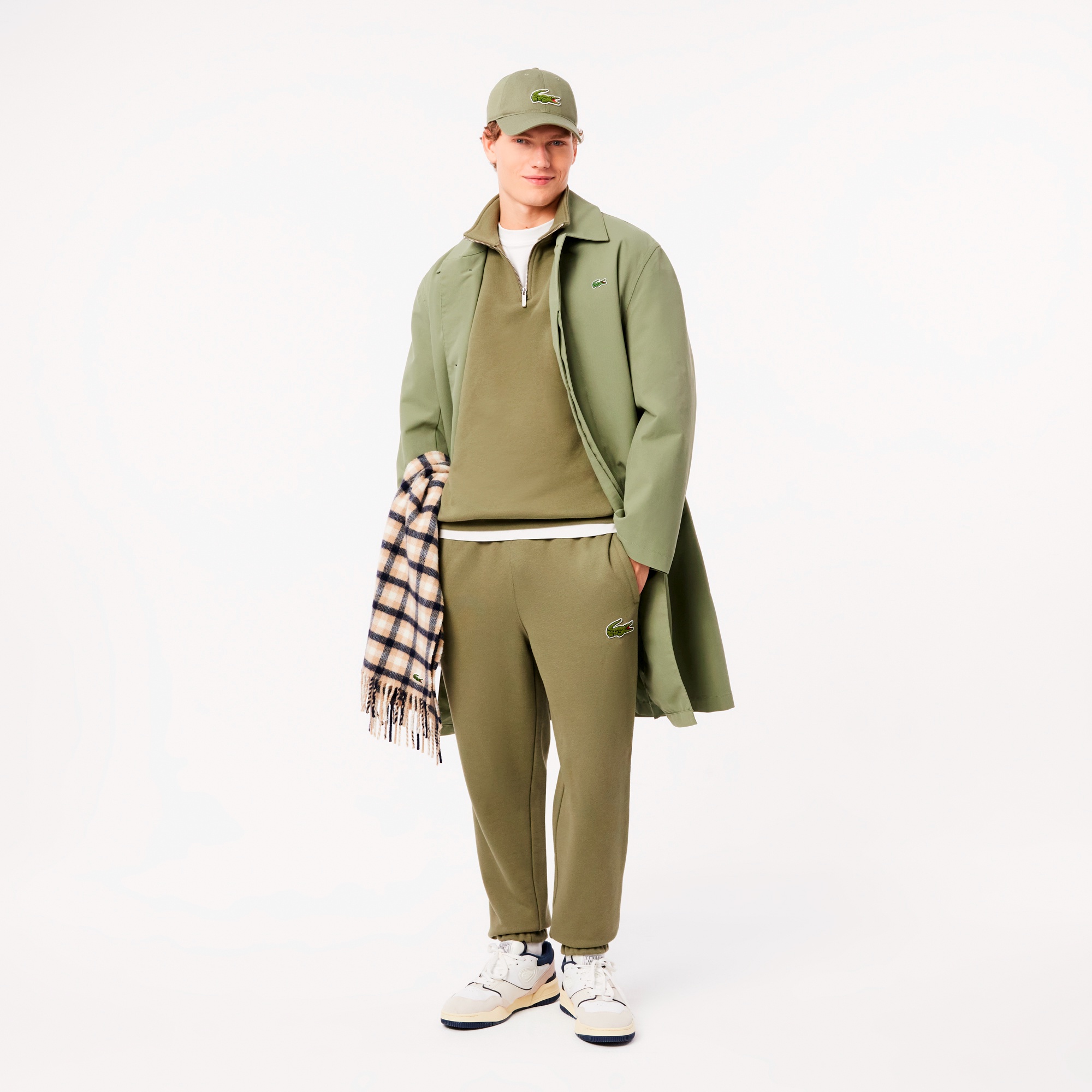 エッセンシャルスウェットトラックパンツ