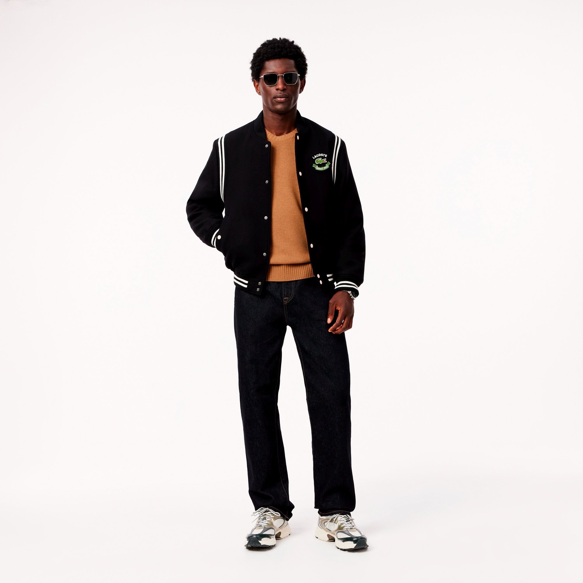 エッセンシャルウールニットセーター