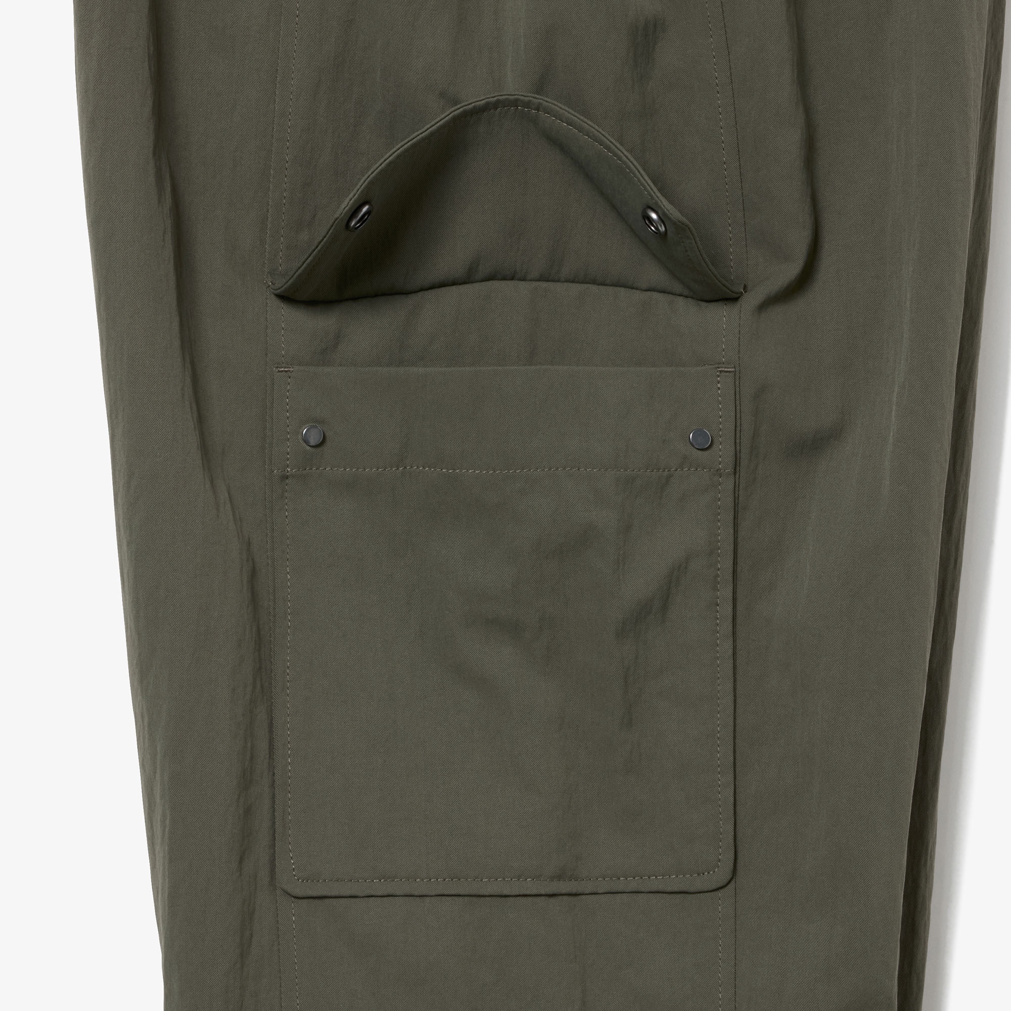 ナイロンツイルカーゴパンツ