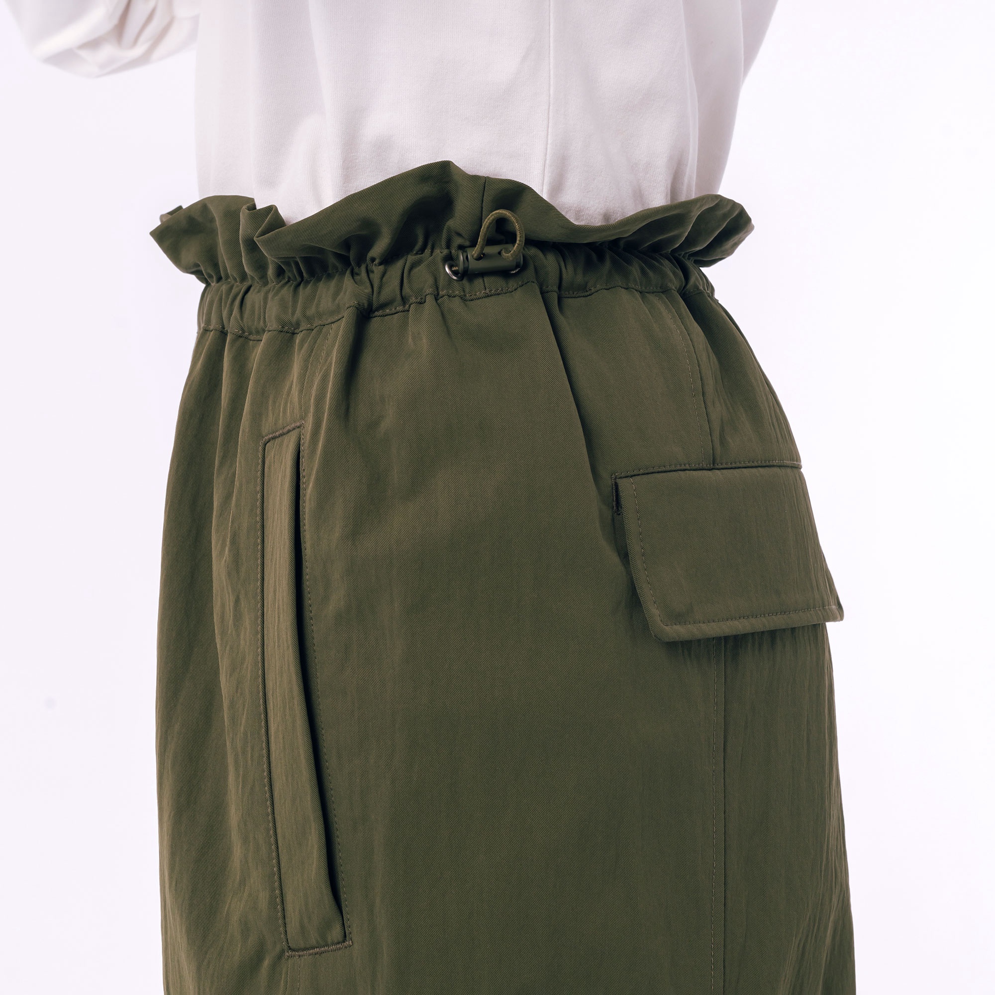 ナイロンツイルカーゴパンツ