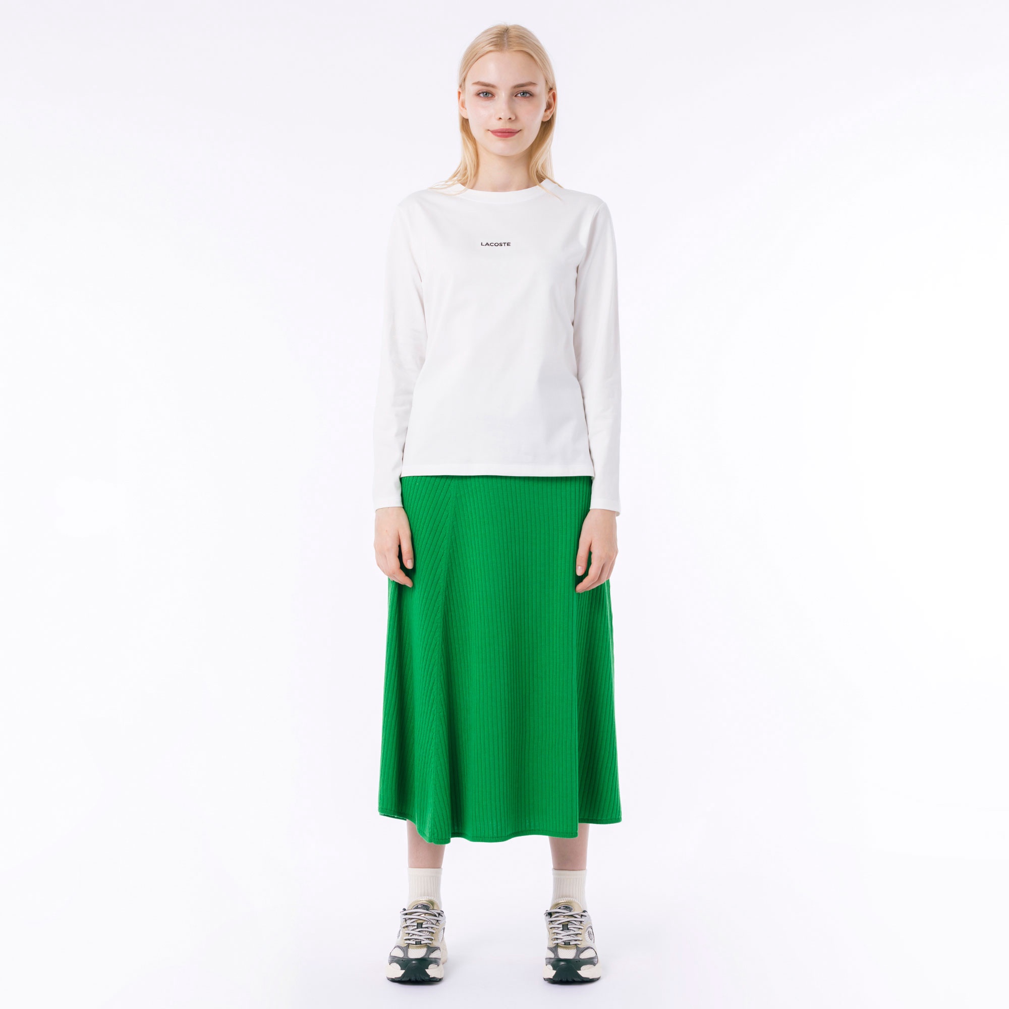 ワンポイント刺しゅう長袖Tシャツ
