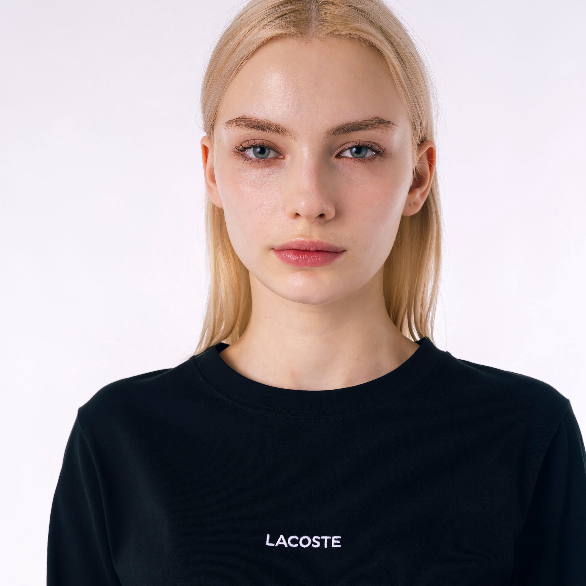 ワンポイント刺しゅう長袖Tシャツ