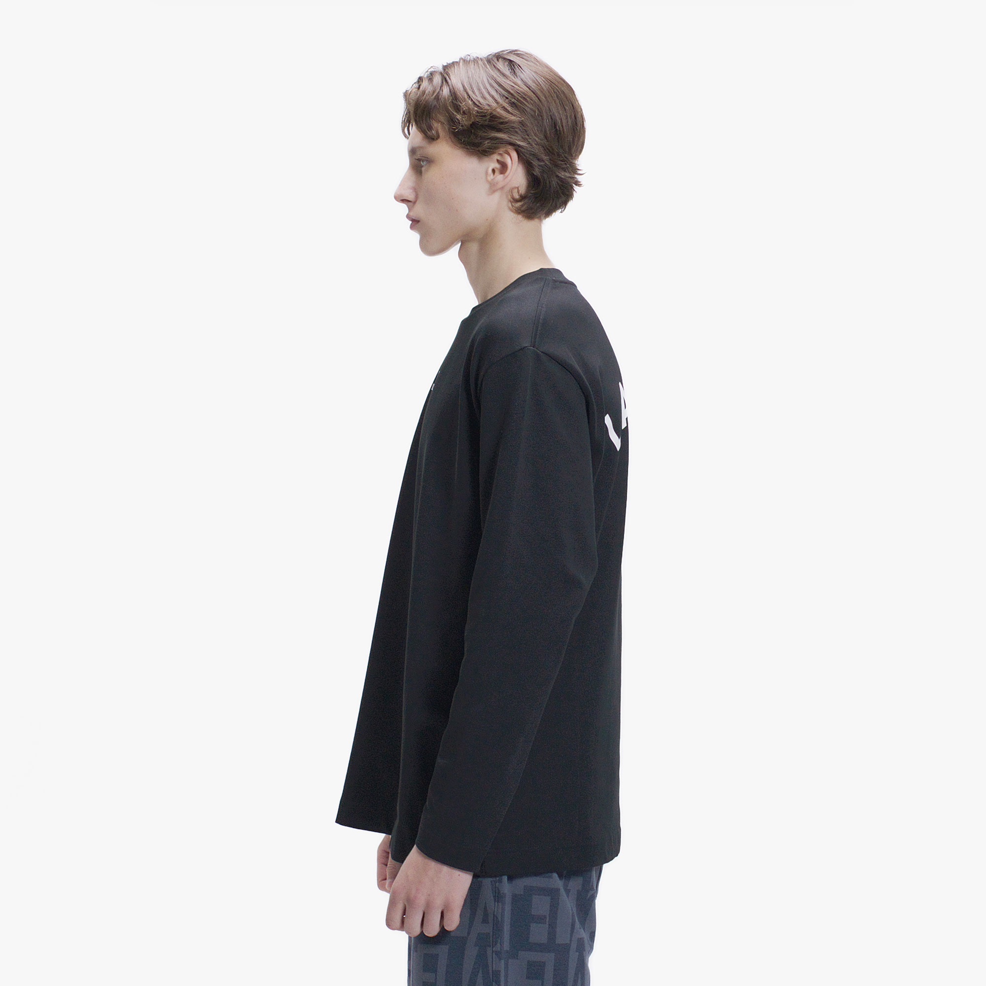 PARISロゴヘビーオンスTシャツ