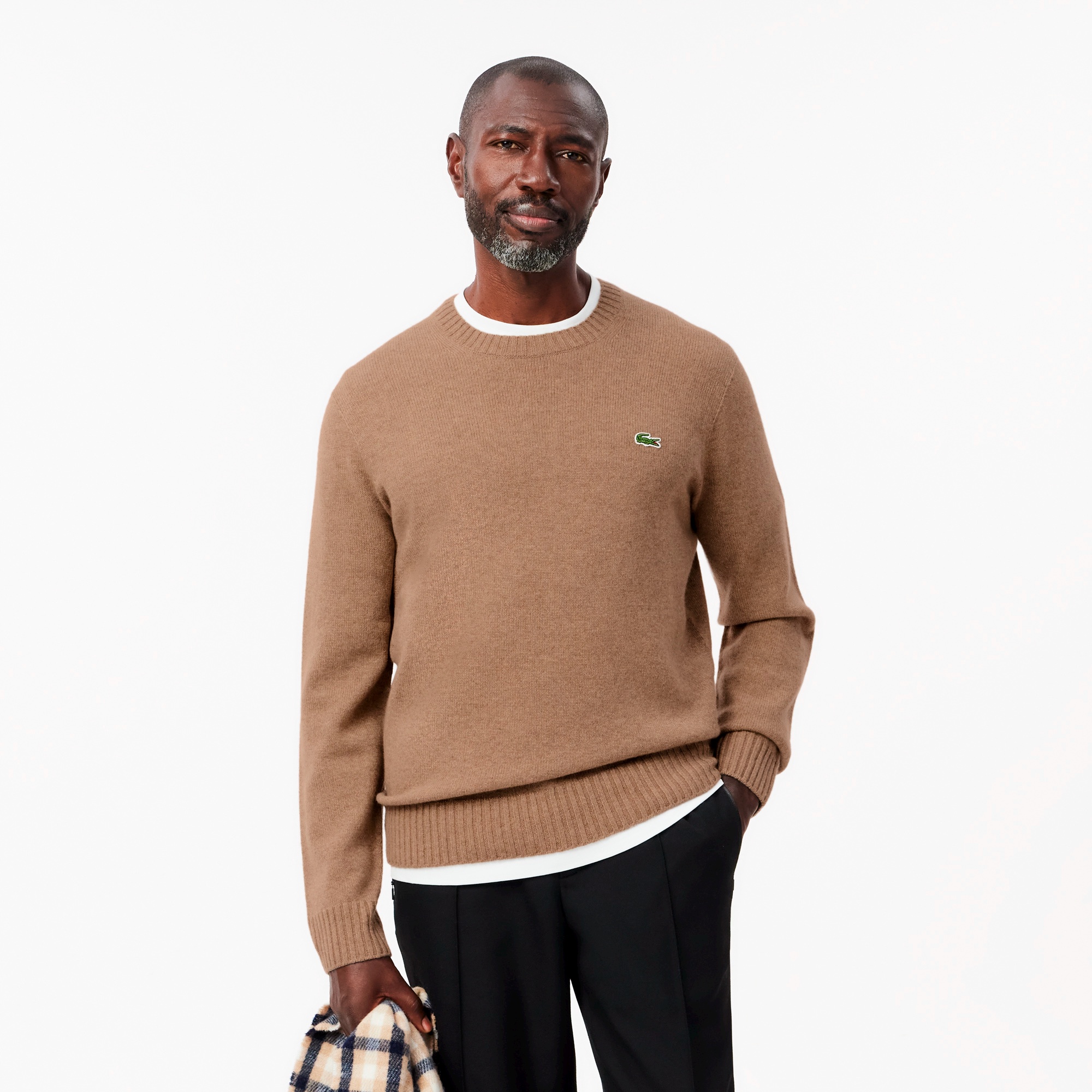 エッセンシャルカシミヤニットセーター