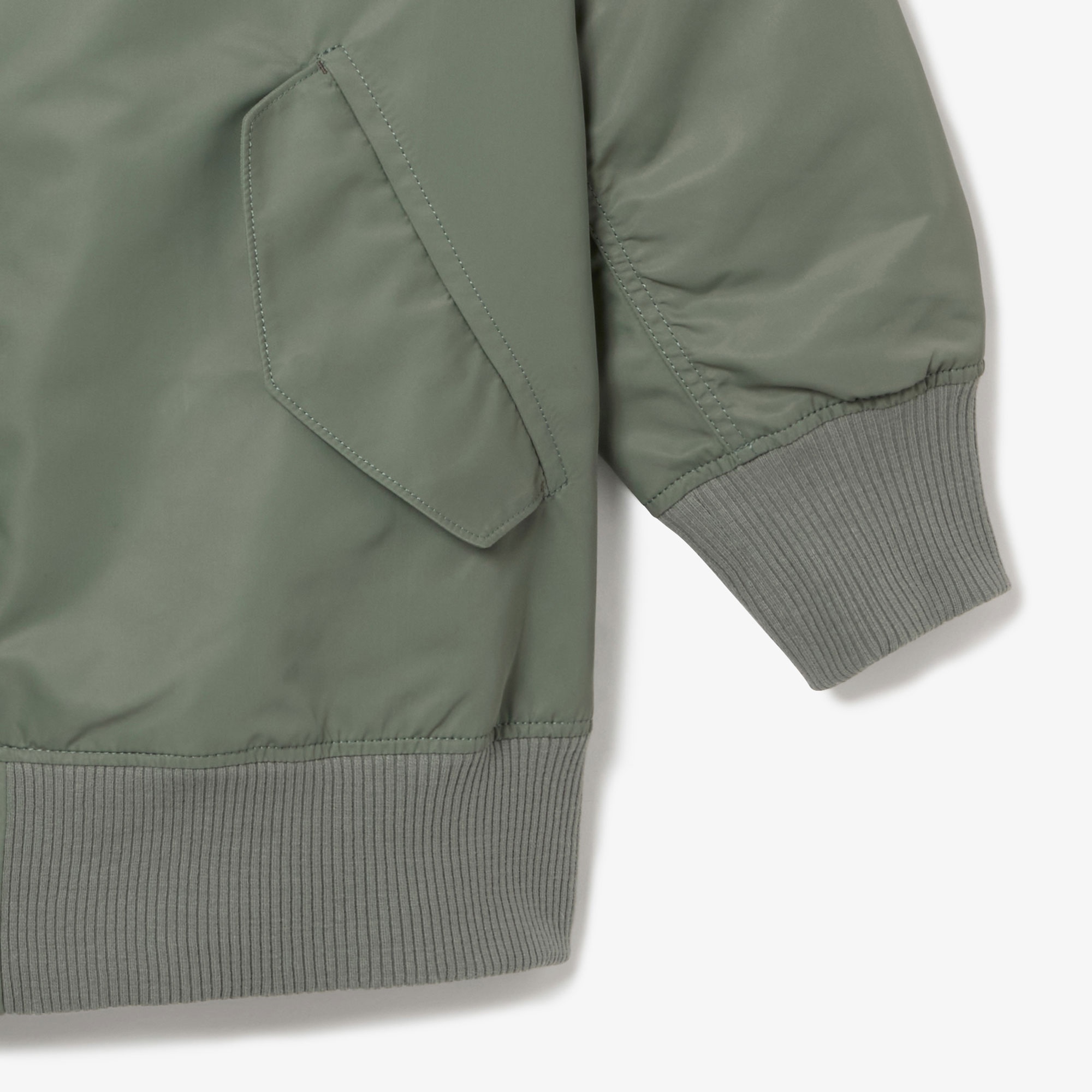 デタッチャブルスリーブボンバージャケット