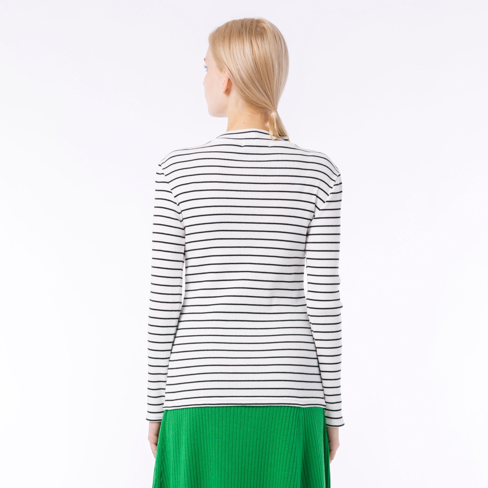 モックネックロングスリーブTシャツ
