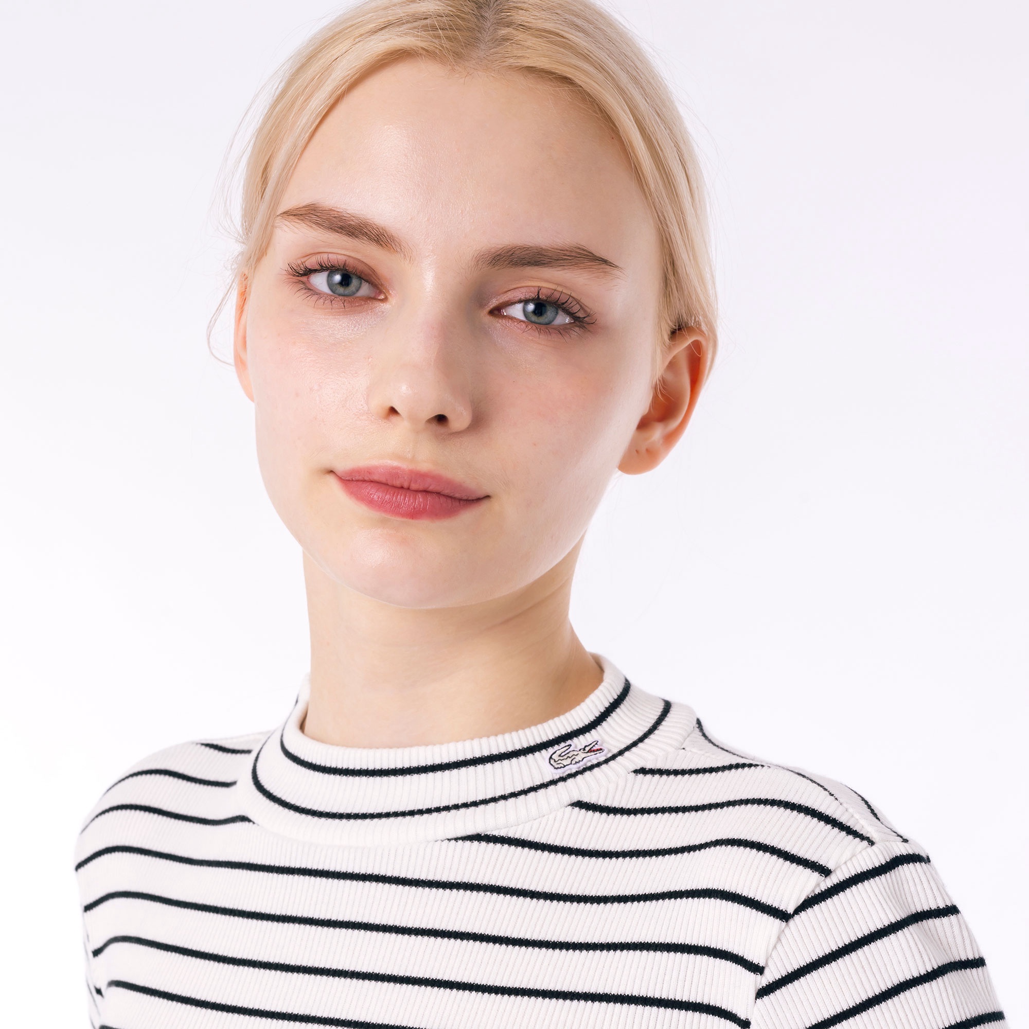モックネックロングスリーブTシャツ