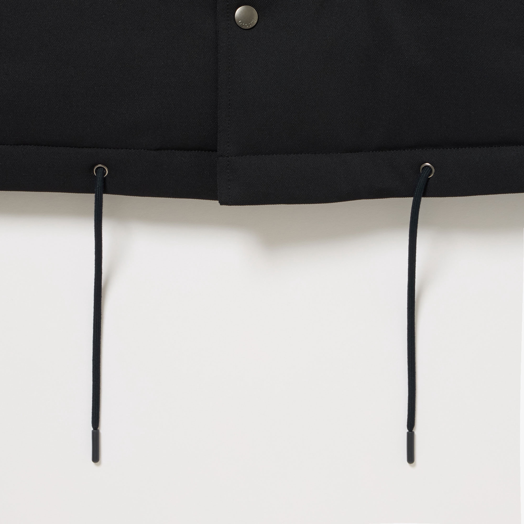 耐水透湿ピケダウンジャケット