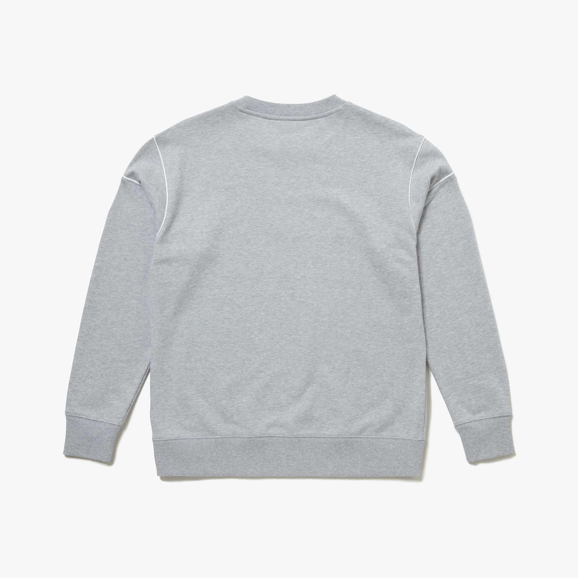 アウトラインネームステッチクルーネックスウェット