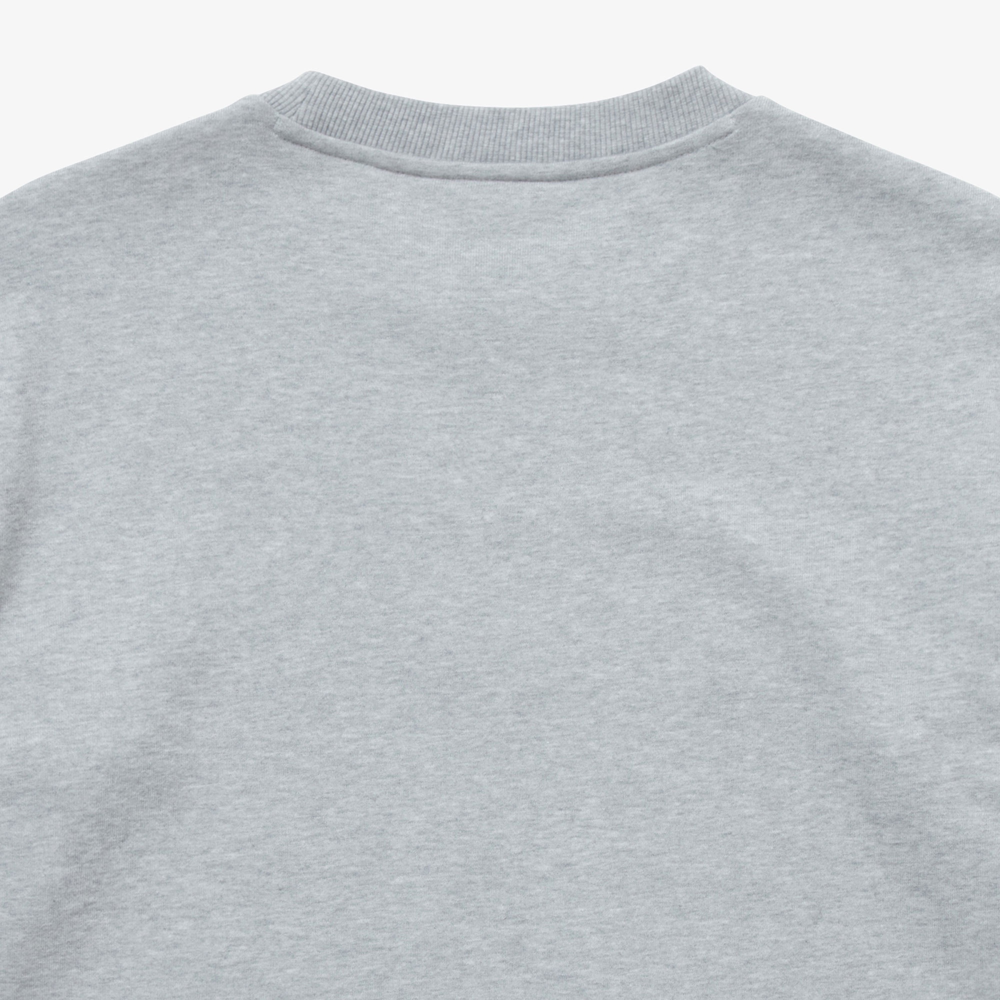 アウトラインネームステッチクルーネックスウェット