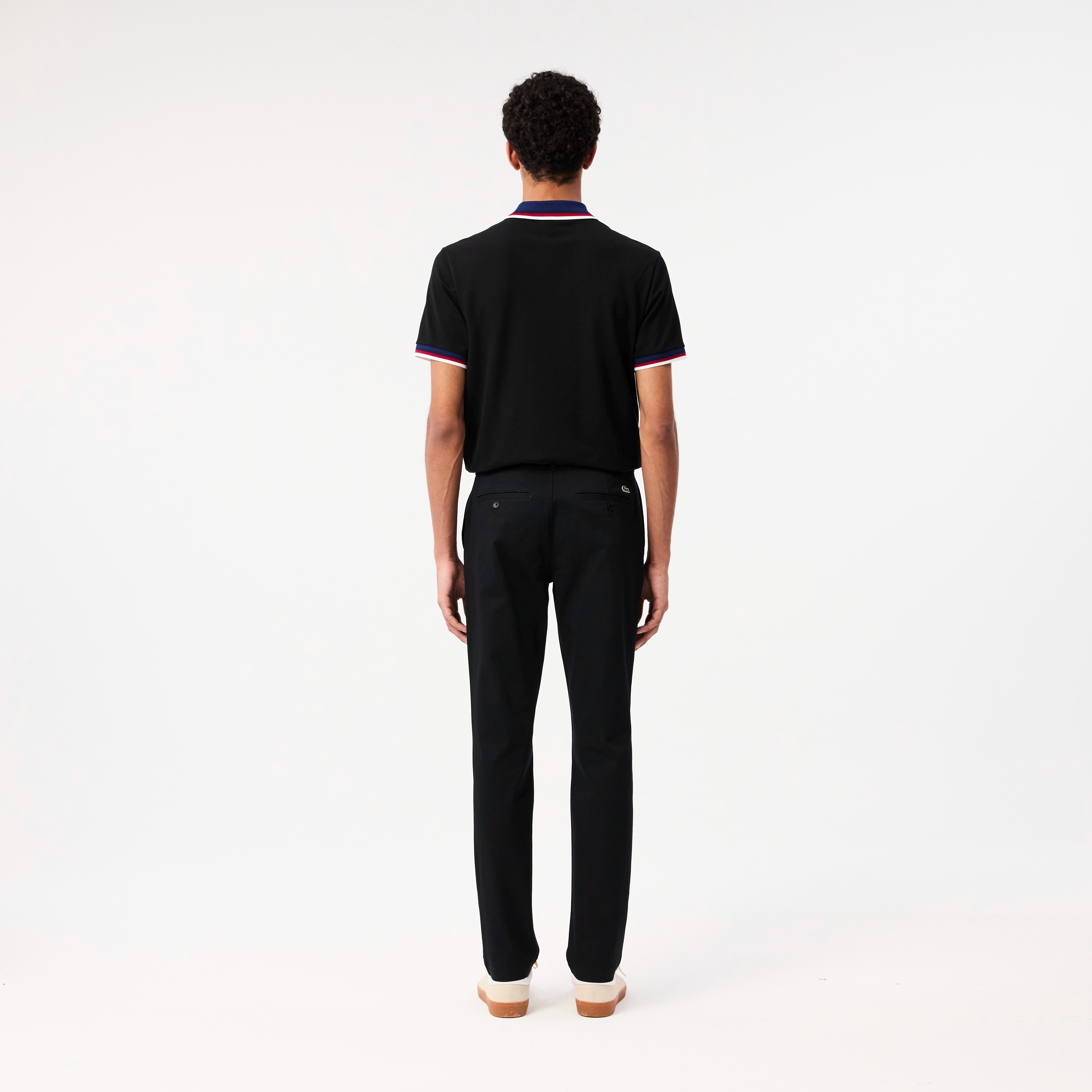 スリムフィットストレッチチノパンツ