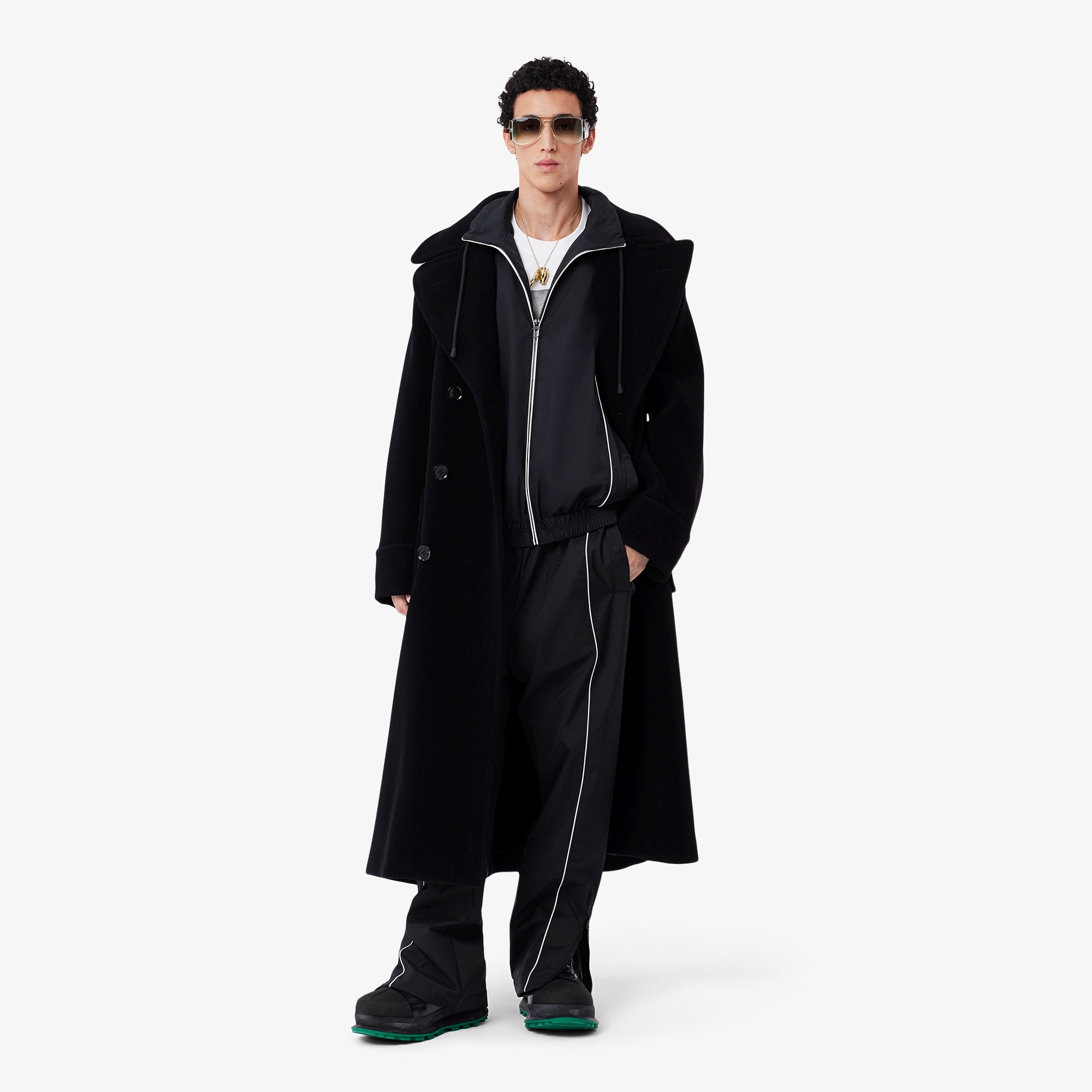 『FW24 Fashion Show』 オーバーサイズパイピングトラックジャケット