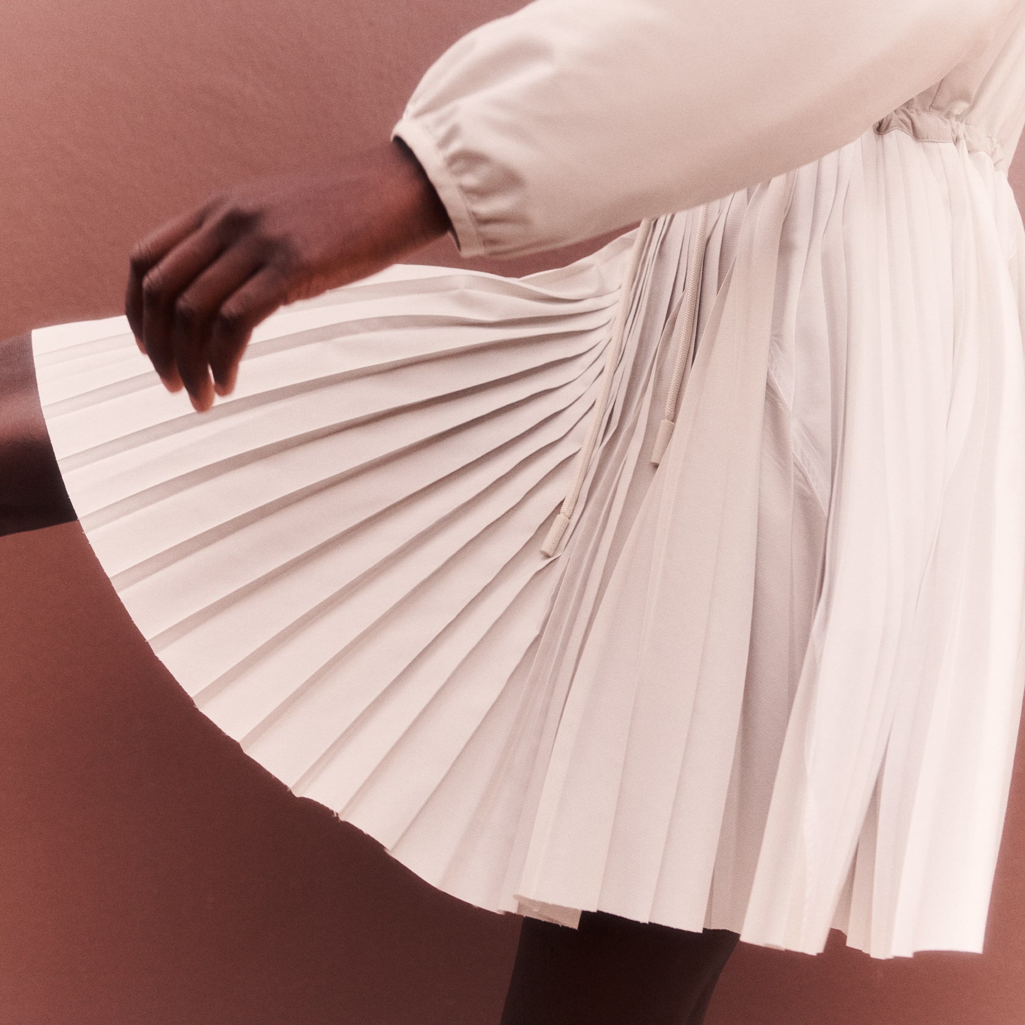 プリーツスカートアノラックドレス