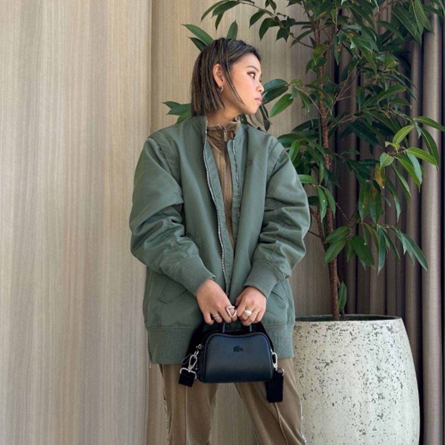 デタッチャブルスリーブボンバージャケット