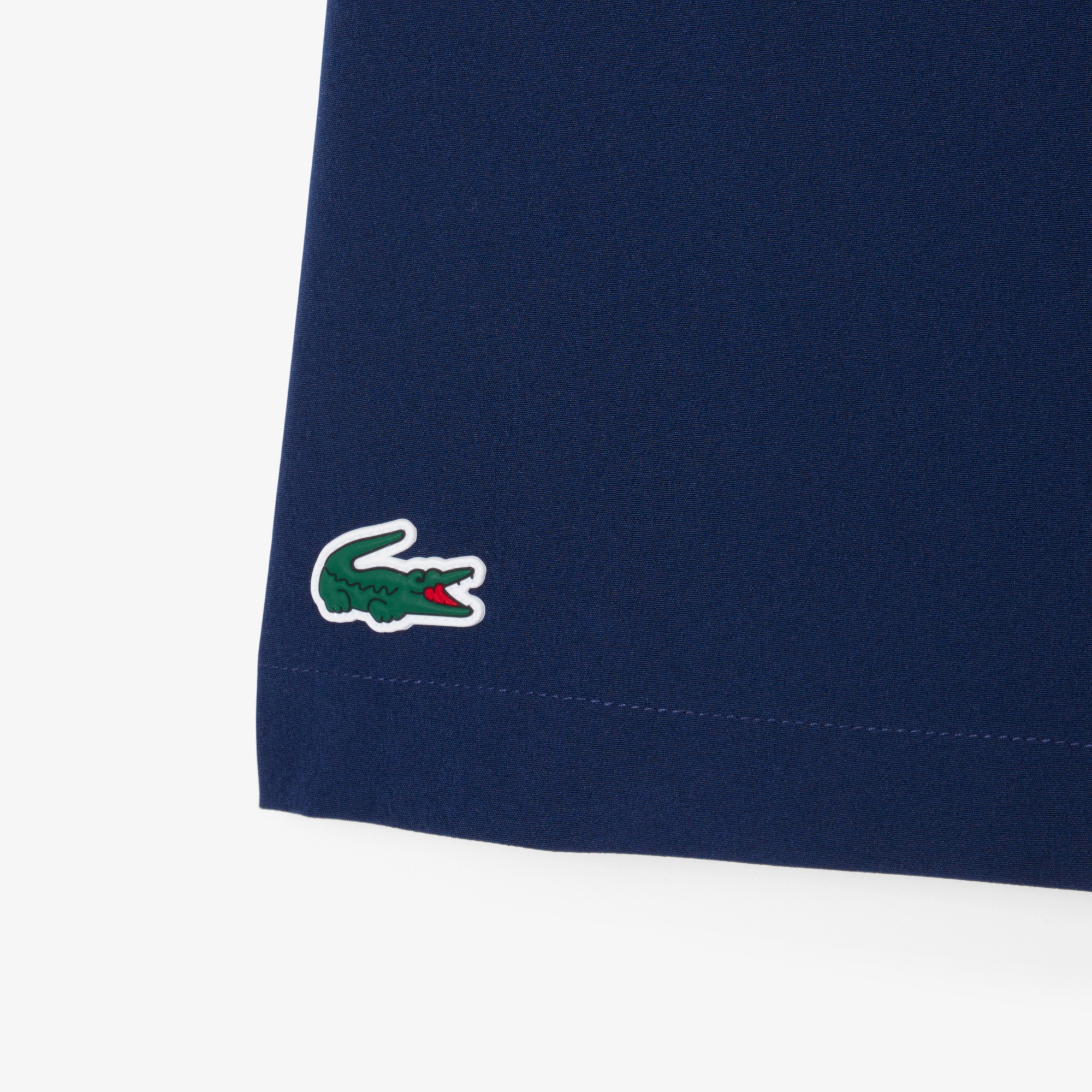 ウルトラドライゴルフスカート