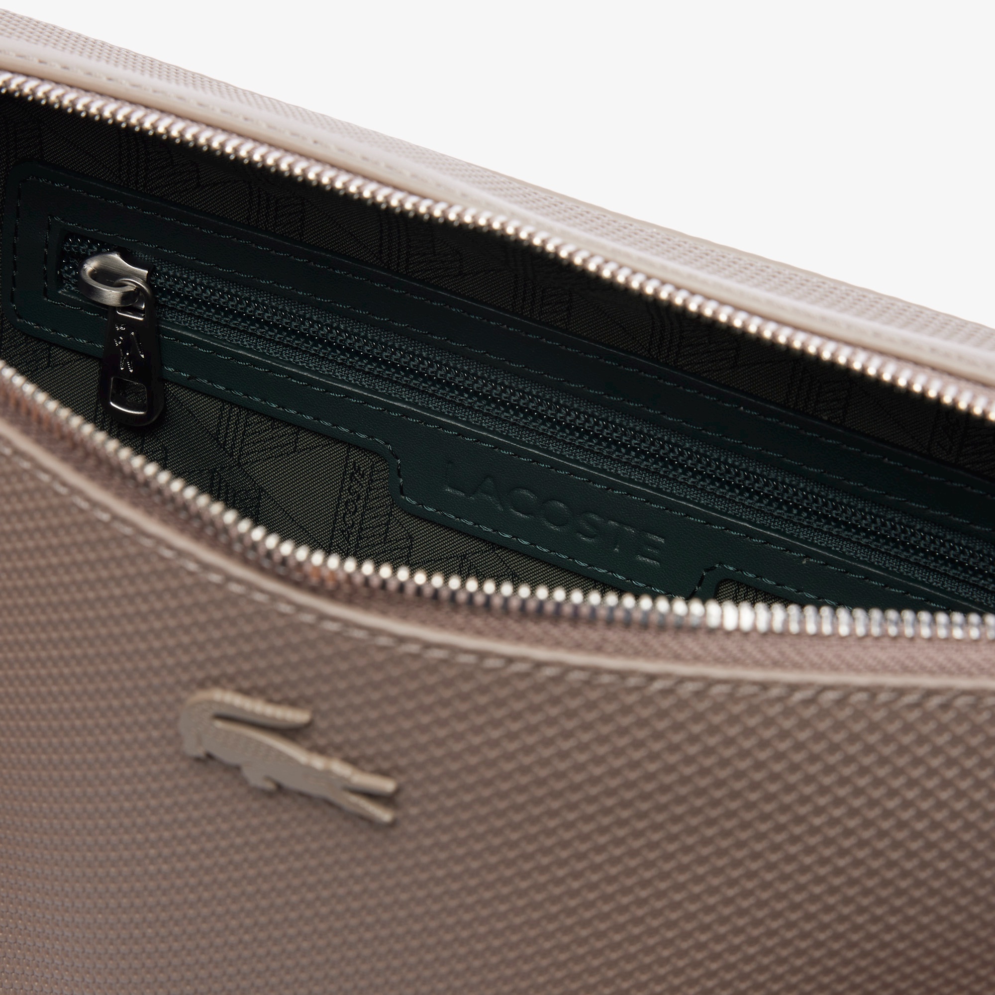 CHANTACOスクエアショルダーバッグ