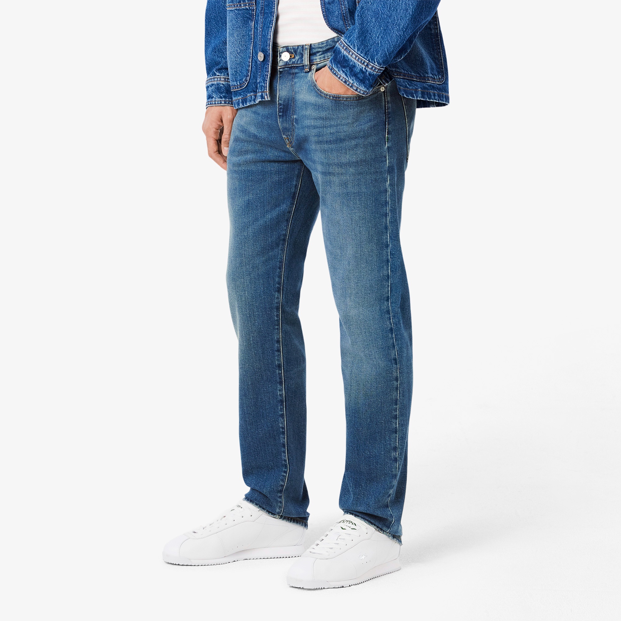 スリムフィットデニムパンツ