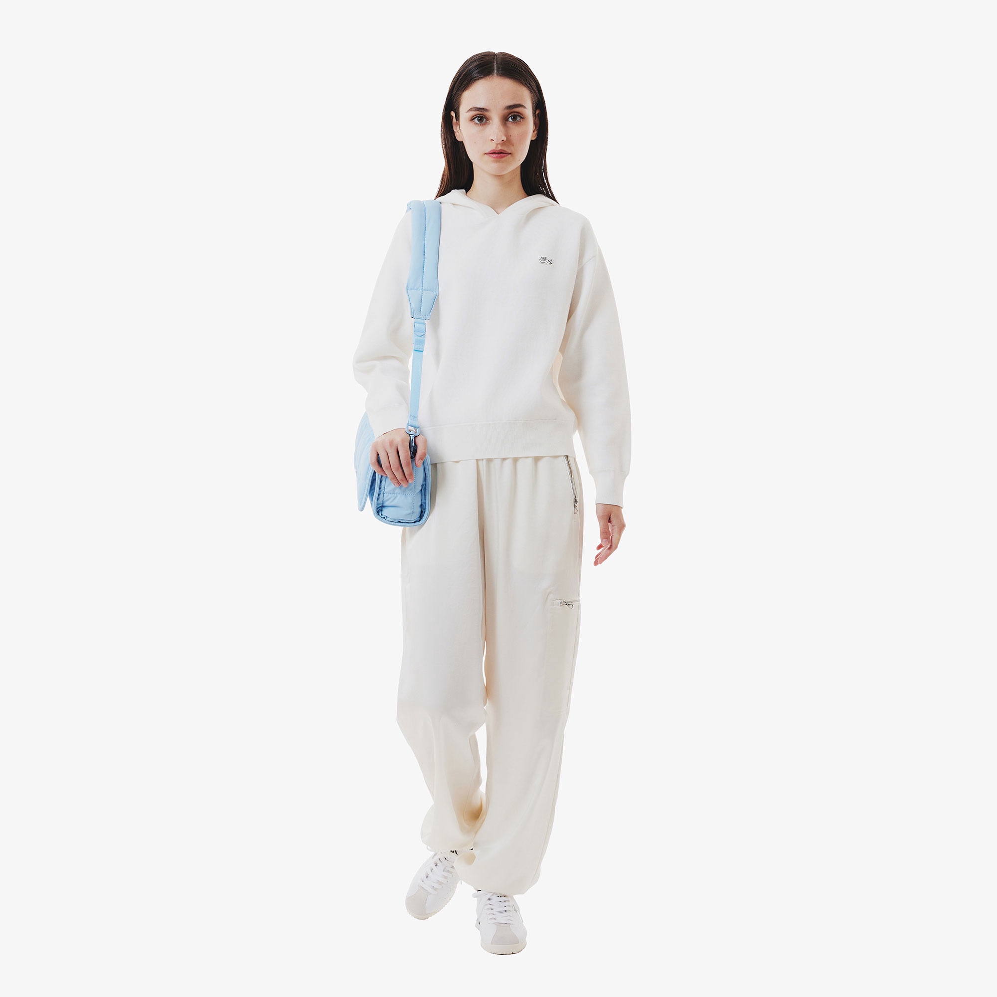 ニットフーディー