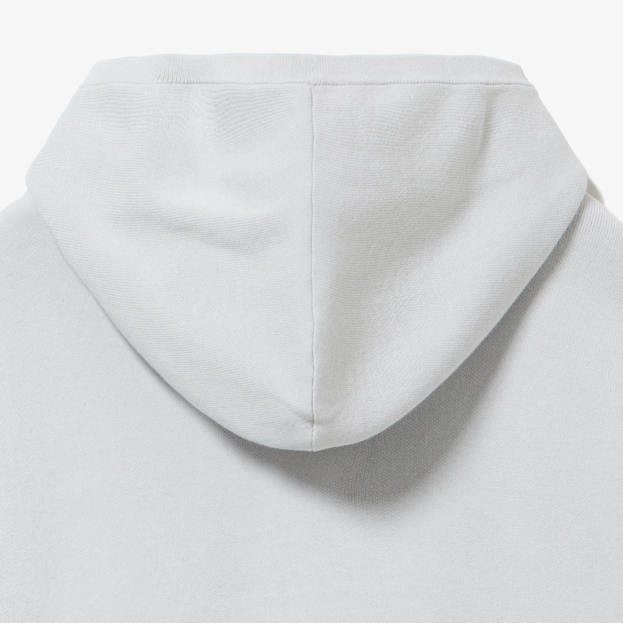 ニットフーディー