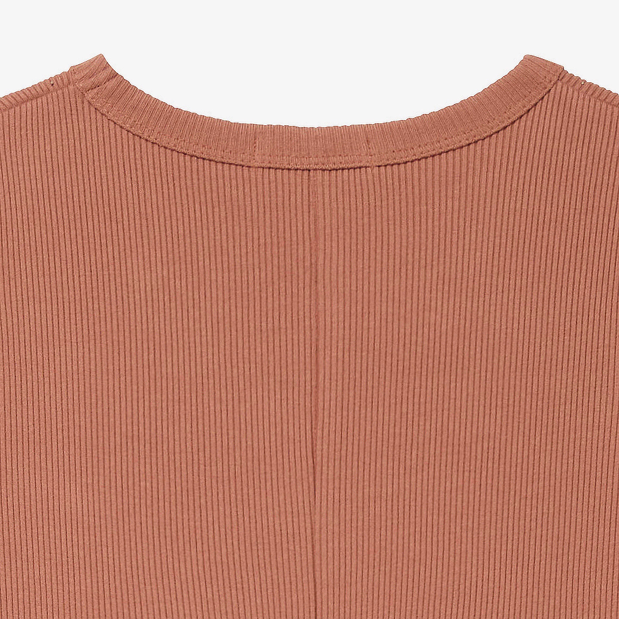 ノースリーブリブニットドレス