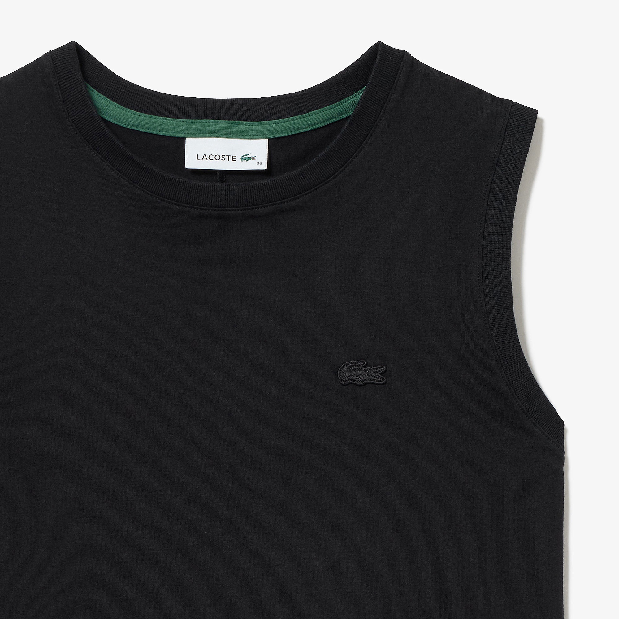 ノースリーブTシャツ