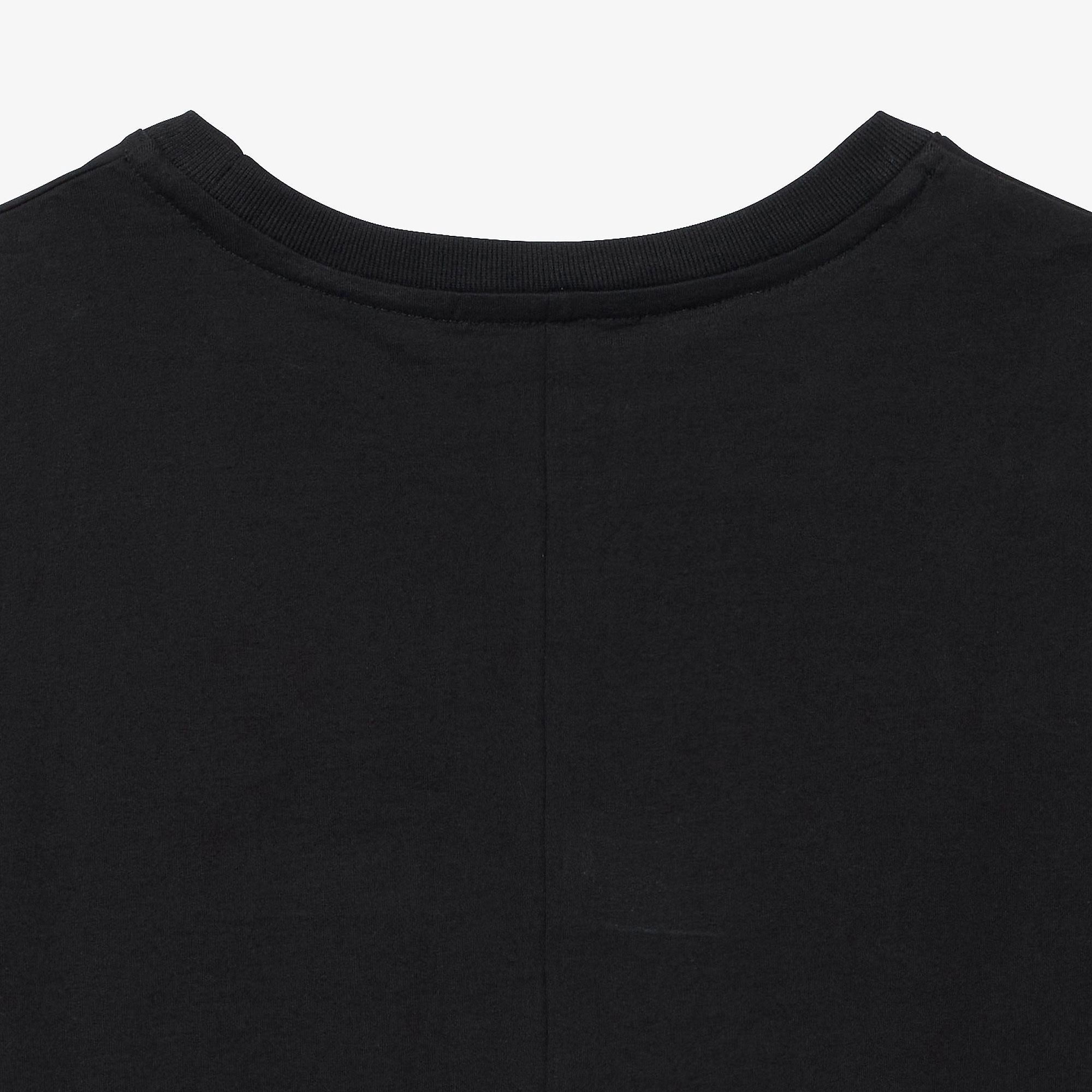 ノースリーブTシャツ