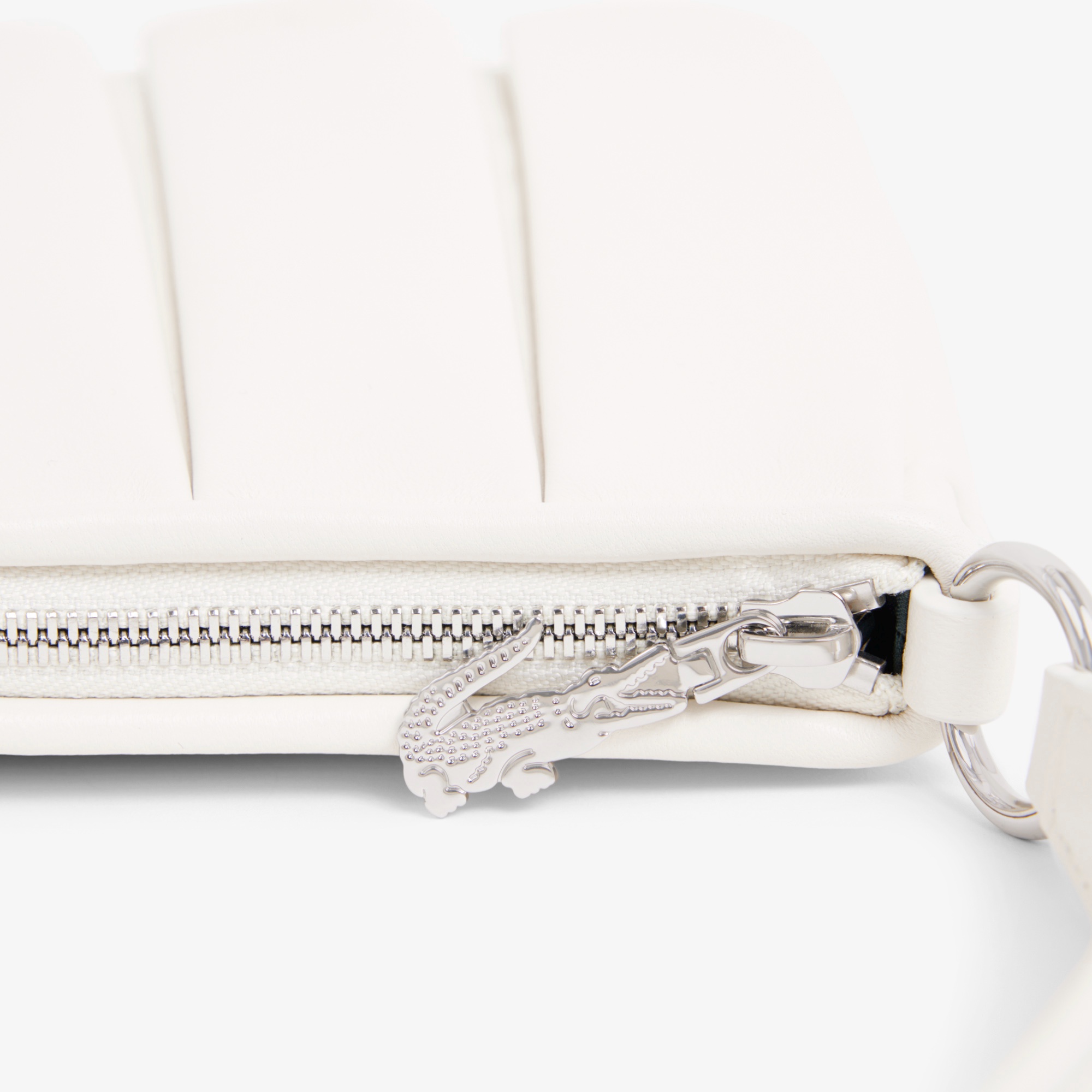 ランラン レザープリーツショルダーバッグ