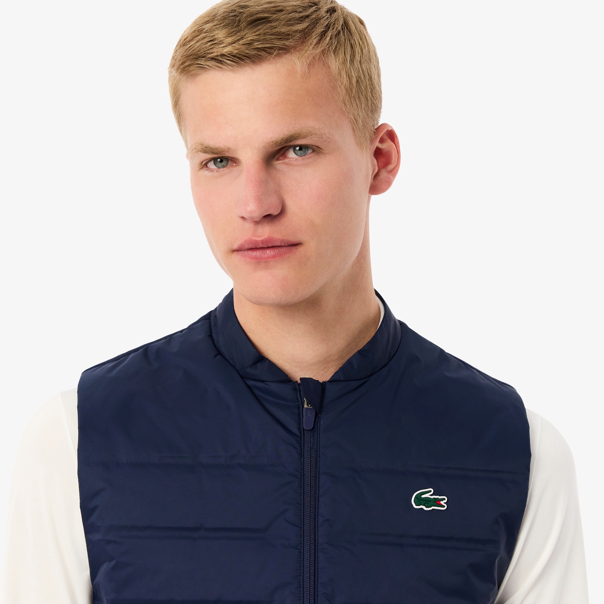 キルティング切り替え中綿ベスト